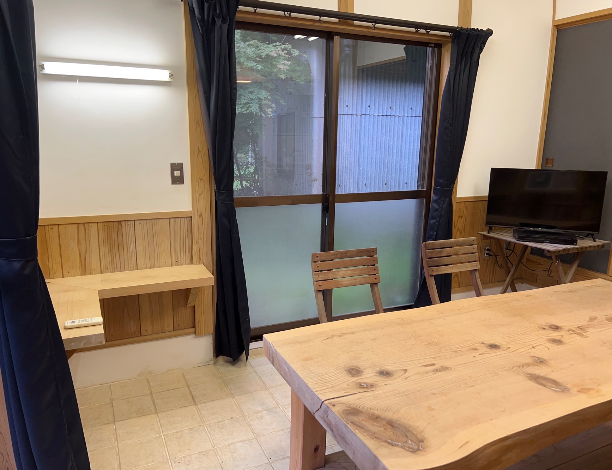 FireflyRiver蛍川 飯能駅4.9/横田基地9.6mi 4名 駐車2台 -12時 ペッ/民泊のnull