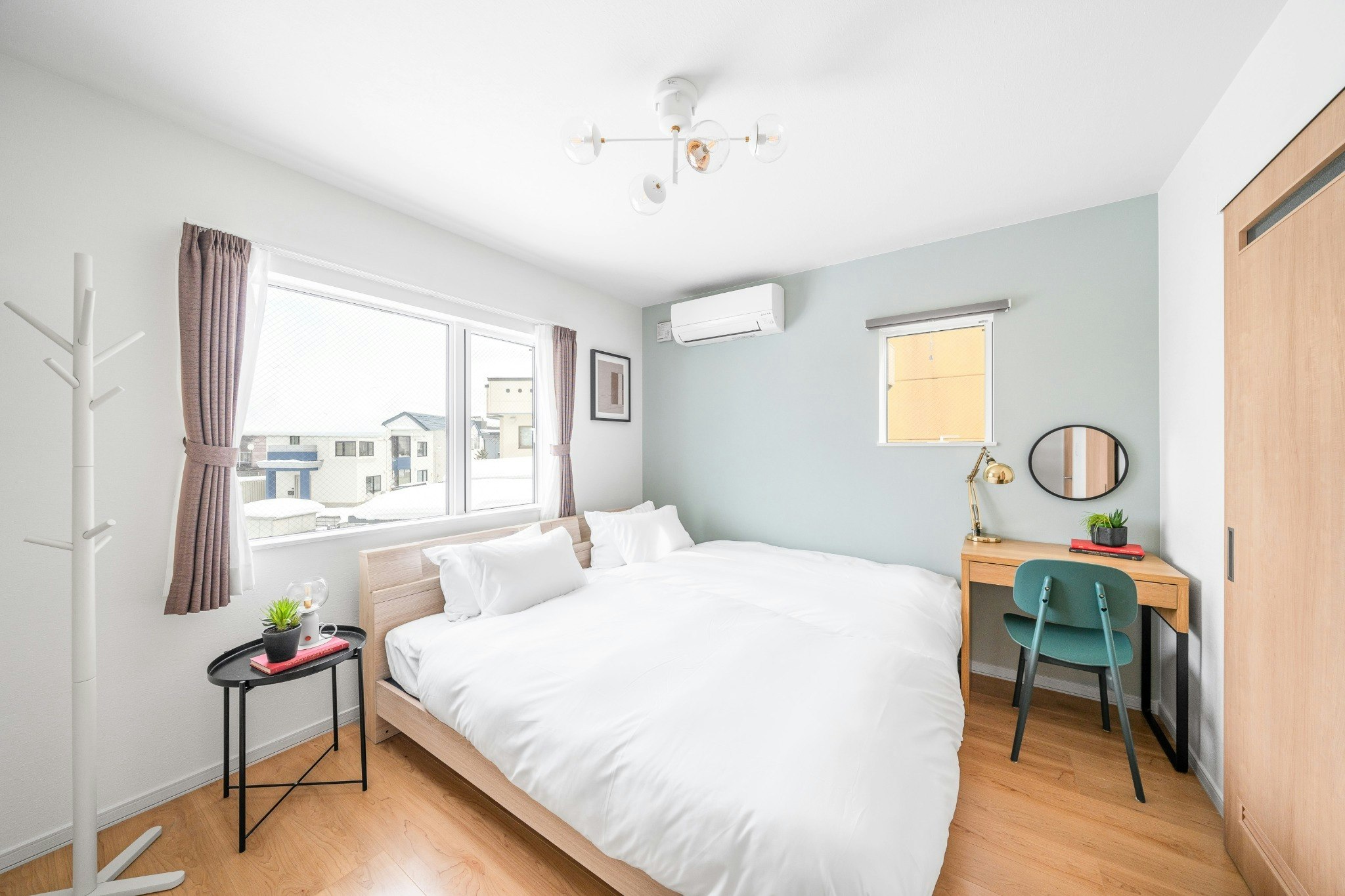 BEAR CUB HOTEL