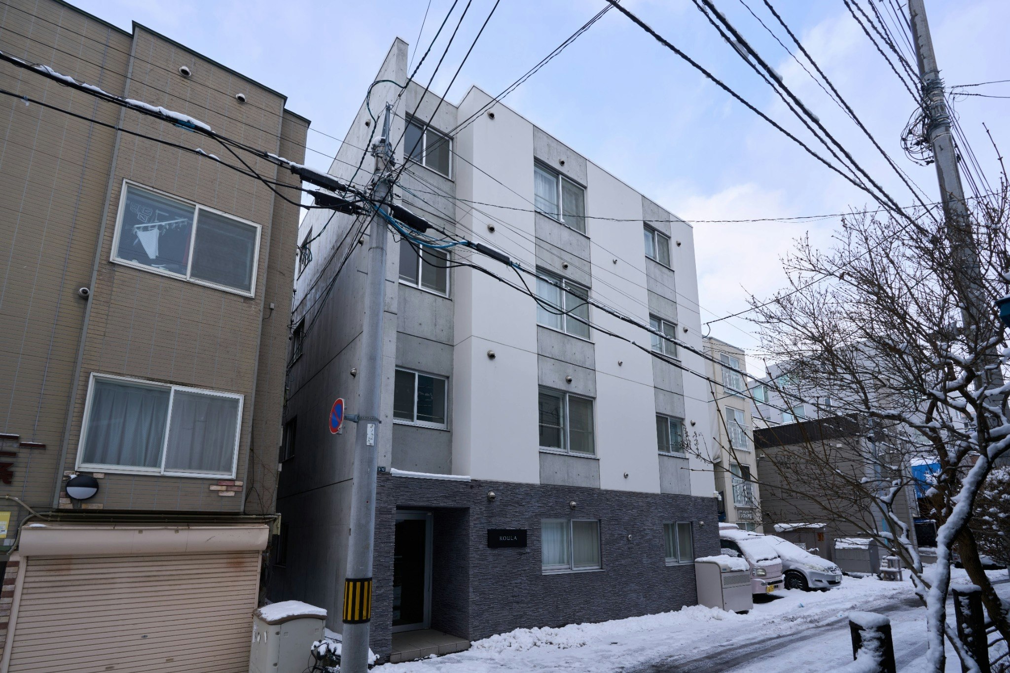 札幌駅から12分・すすきの徒歩約15分・市電駅まで徒歩5分・コンビニ徒歩1分・レストラン徒歩#301