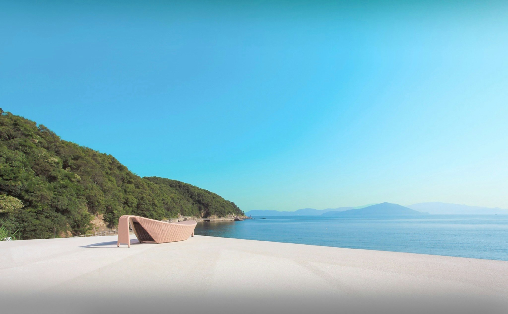 【SAND BEIGE】:Relax in Your Own Style