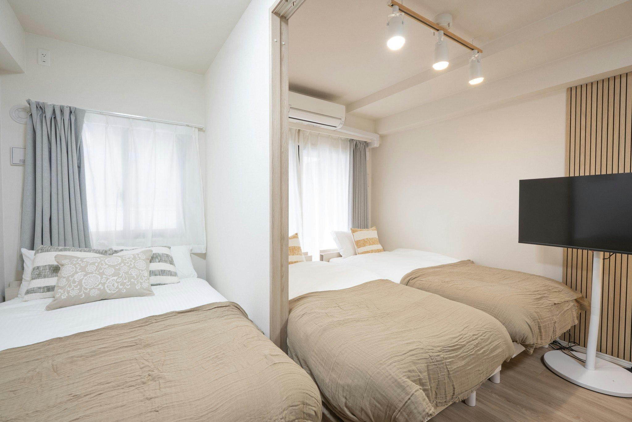 502|博多駅徒歩9分 | 40m2 | 最大4名 | 長期滞在OK | スーパー&コンビニ等多数 