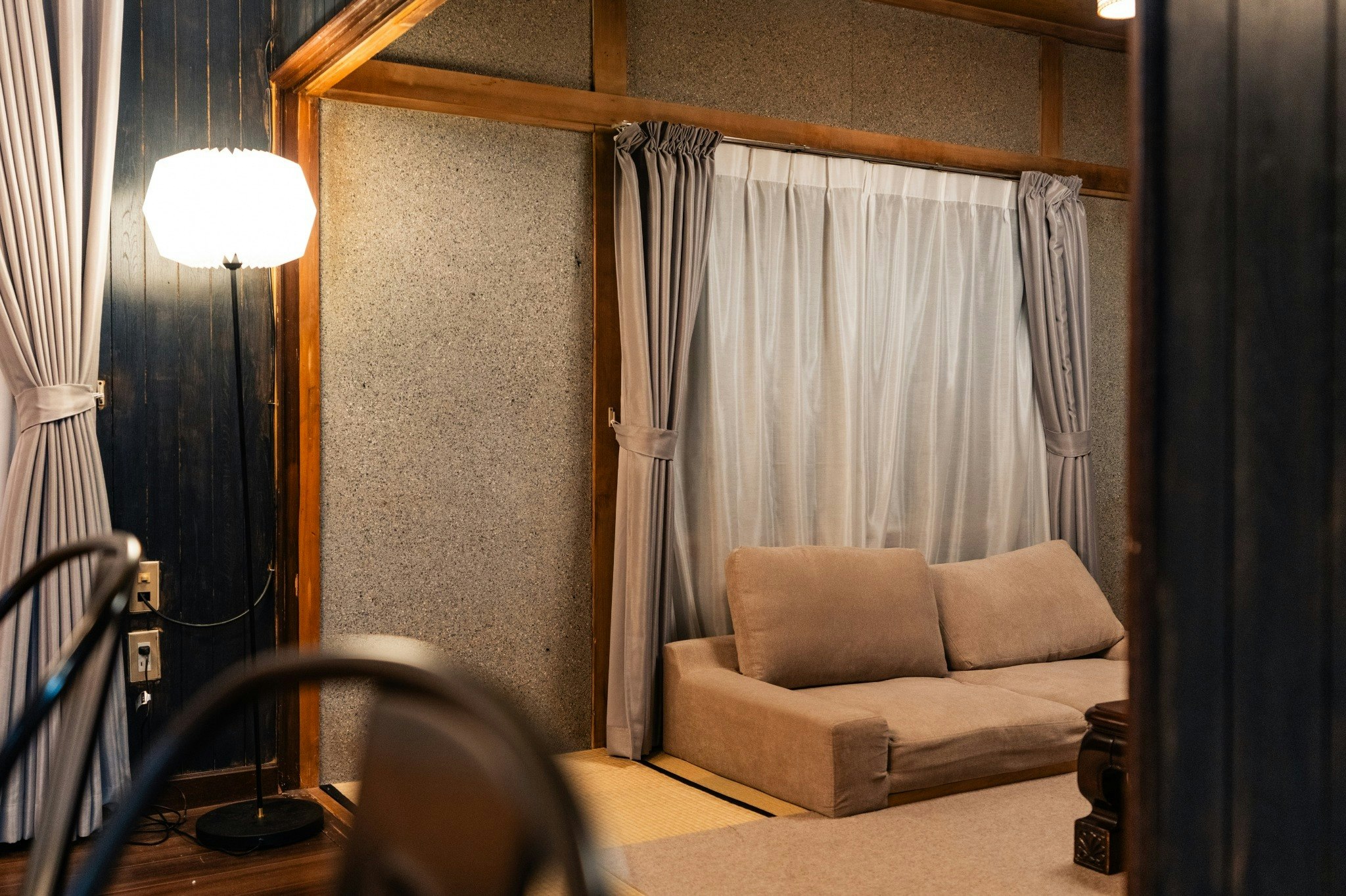 Cabin Build 竹|美瑛駅近く、公園前の静かな一棟貸し