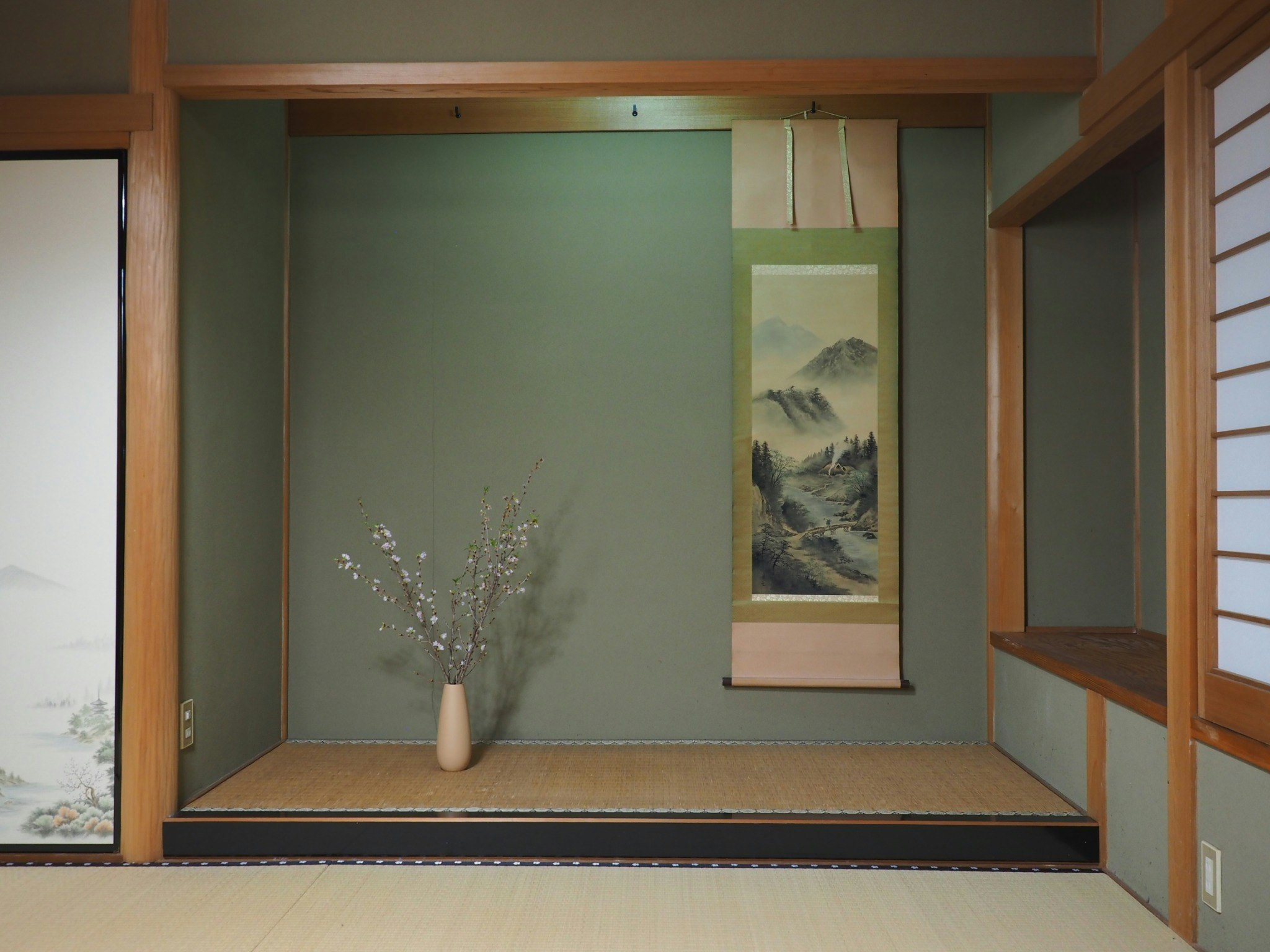 吉野山近く|露天風呂付き大型和風ハウス|最大10名|6ベッドルーム|自然リトリート