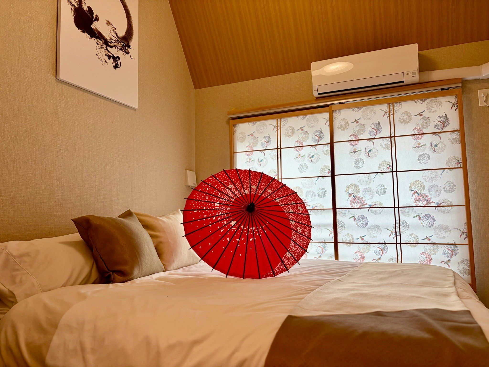 Teri Momiji|大型プロジェクター洗濯乾燥機付|駅近・浅草寺4分・子供も楽しめるデザイーズ