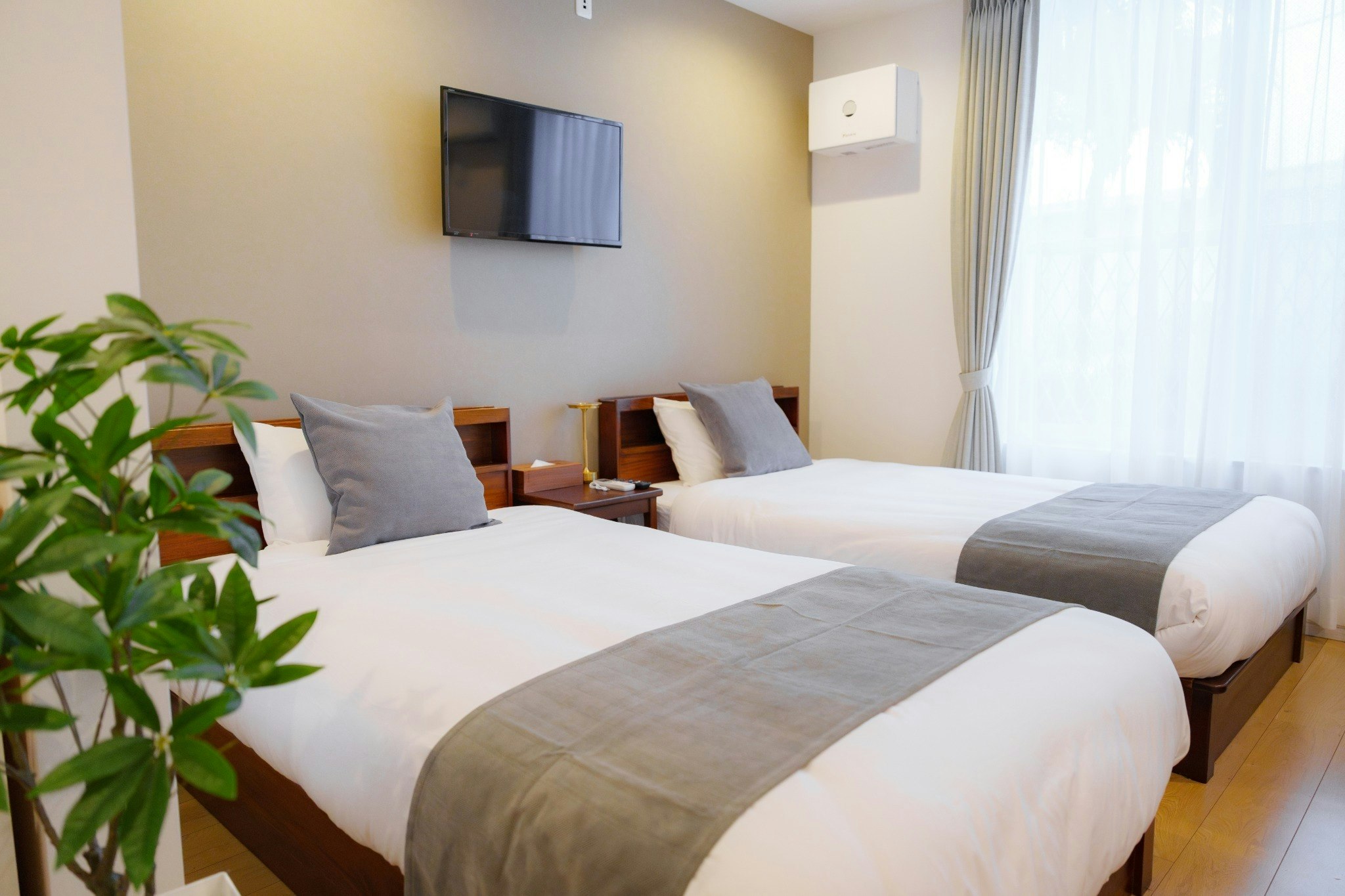 1Bed room