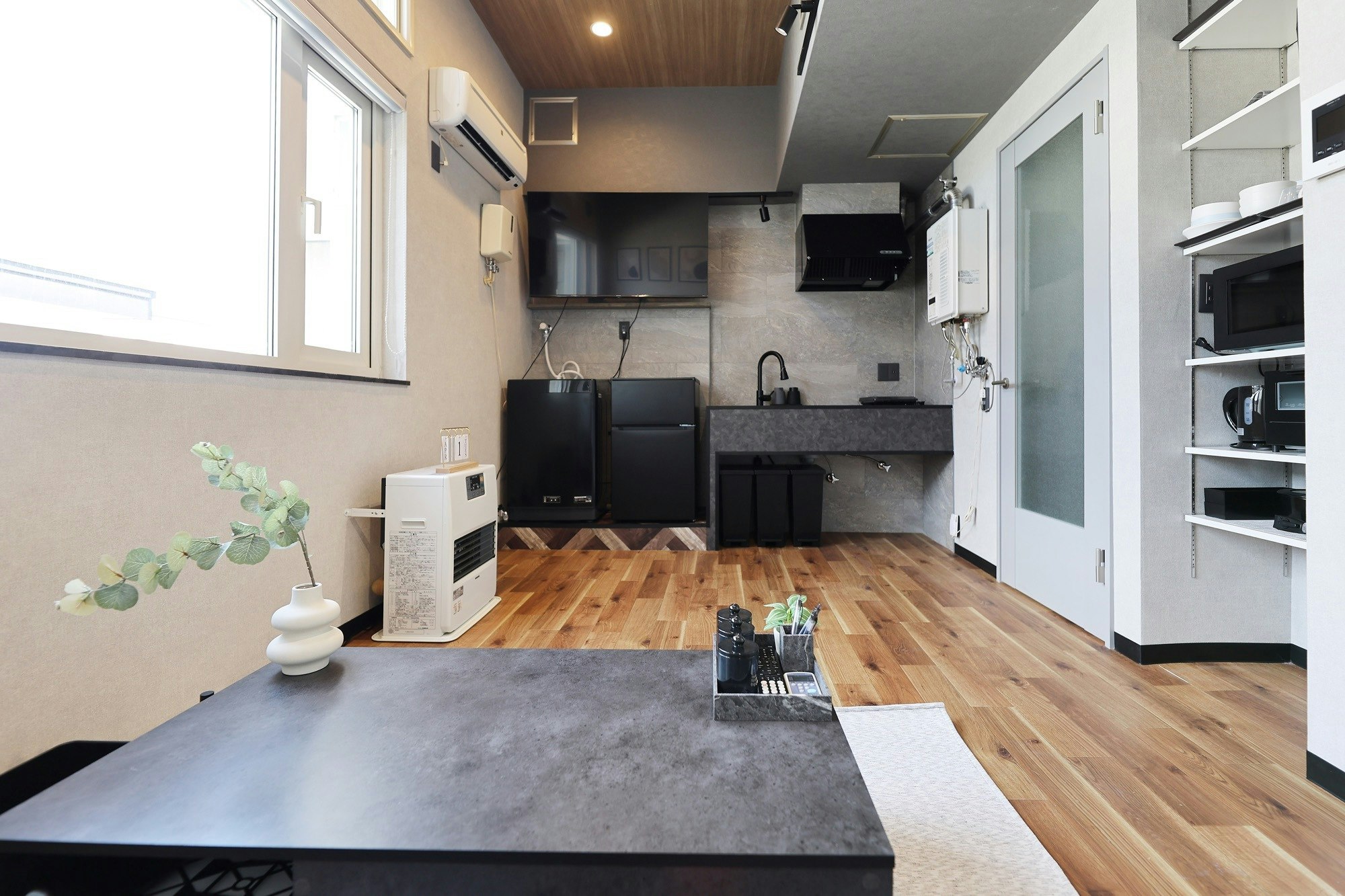 札幌白石区/地下鉄南郷13丁目駅徒歩5分~S-beds2~Hideaway