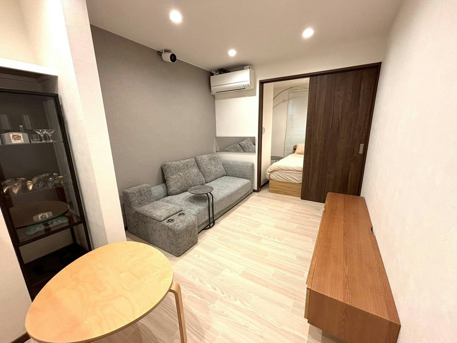 NEW OPEN!空港アクセス抜群・福岡観光に最適な快適1LDK(最大5名宿泊可能)