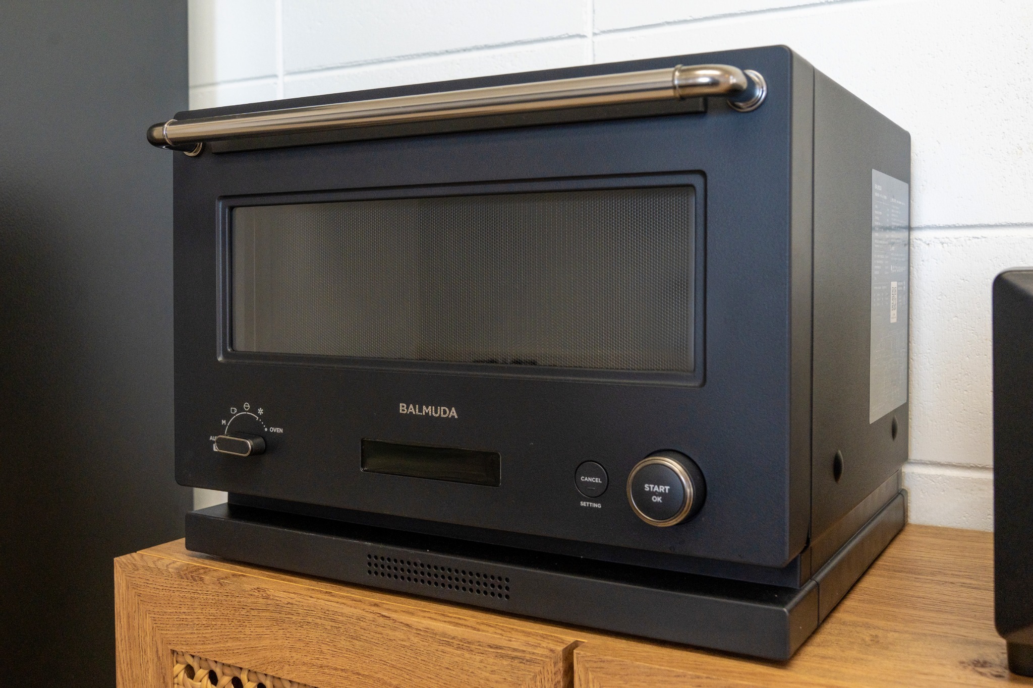沖縄の青い海を望むオーシャンビュー貸切ヴィラ|プール・サウナ・焚き火・BBQを満喫