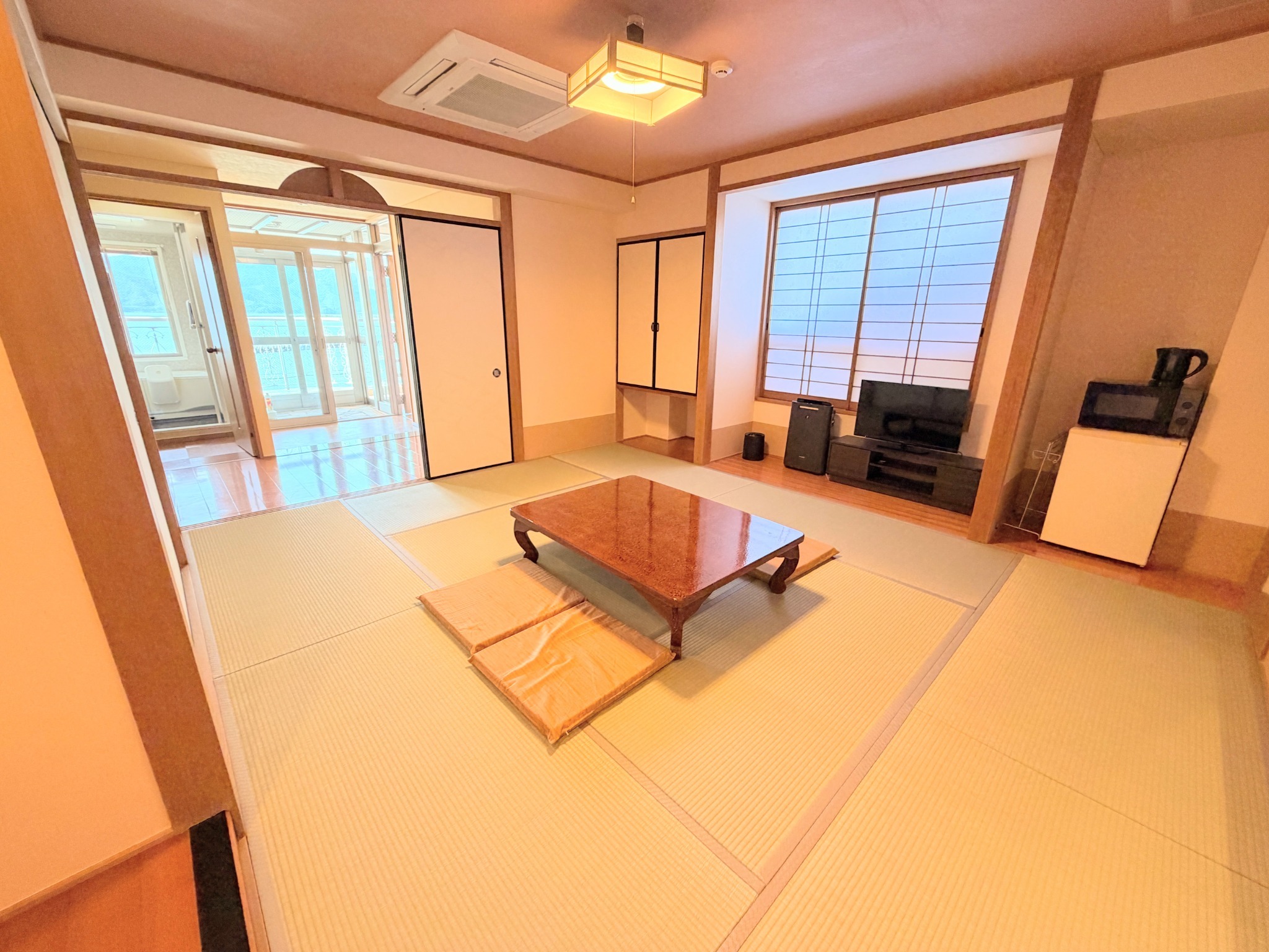 【3F客室】全室オーシャンビュー|歴史街並み小浜西組・三丁町|静かな和の宿|海まで徒歩1分