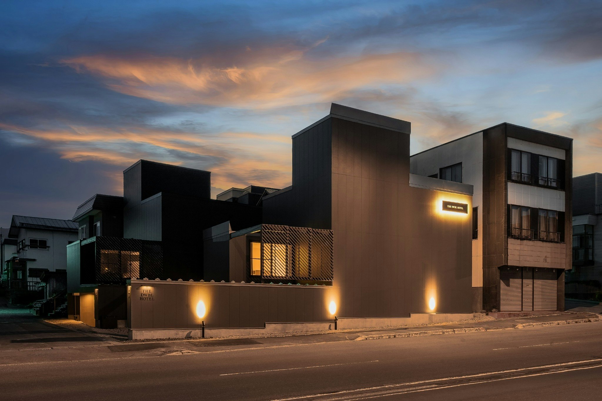 THE DWBL HOTEL W