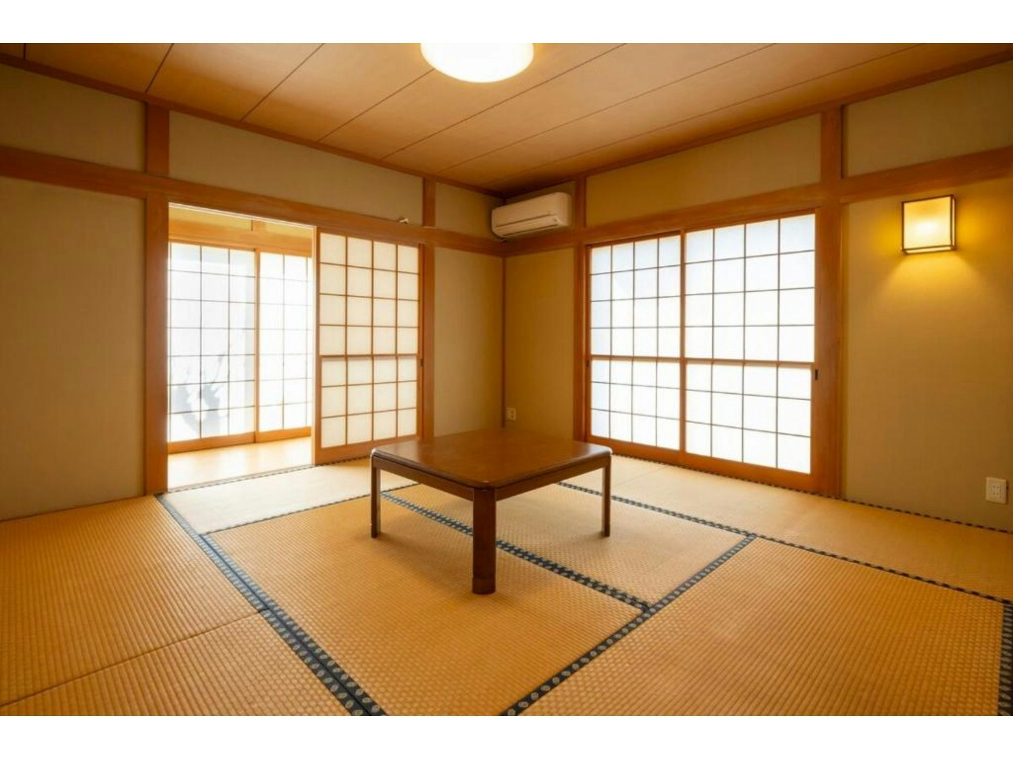 合宿・遠征・研修宿泊も大歓迎|最大14名|3寝室+ロフト|各階風呂キッチン|海浜公園大洗20分
