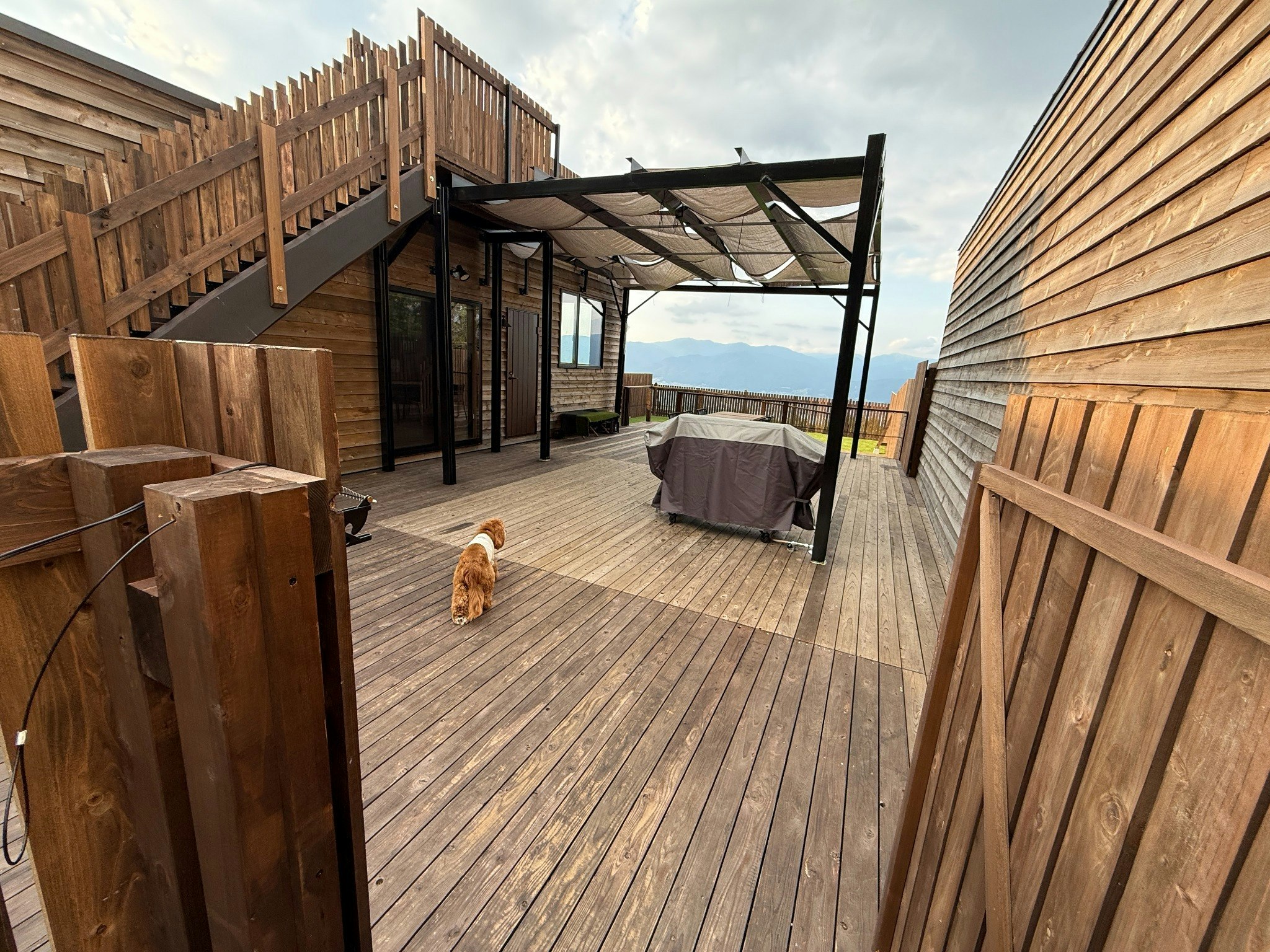 【愛犬と泊まる】絶景一棟貸しヴィラ|専用ドッグラン付・最大6名|INU邸 凛