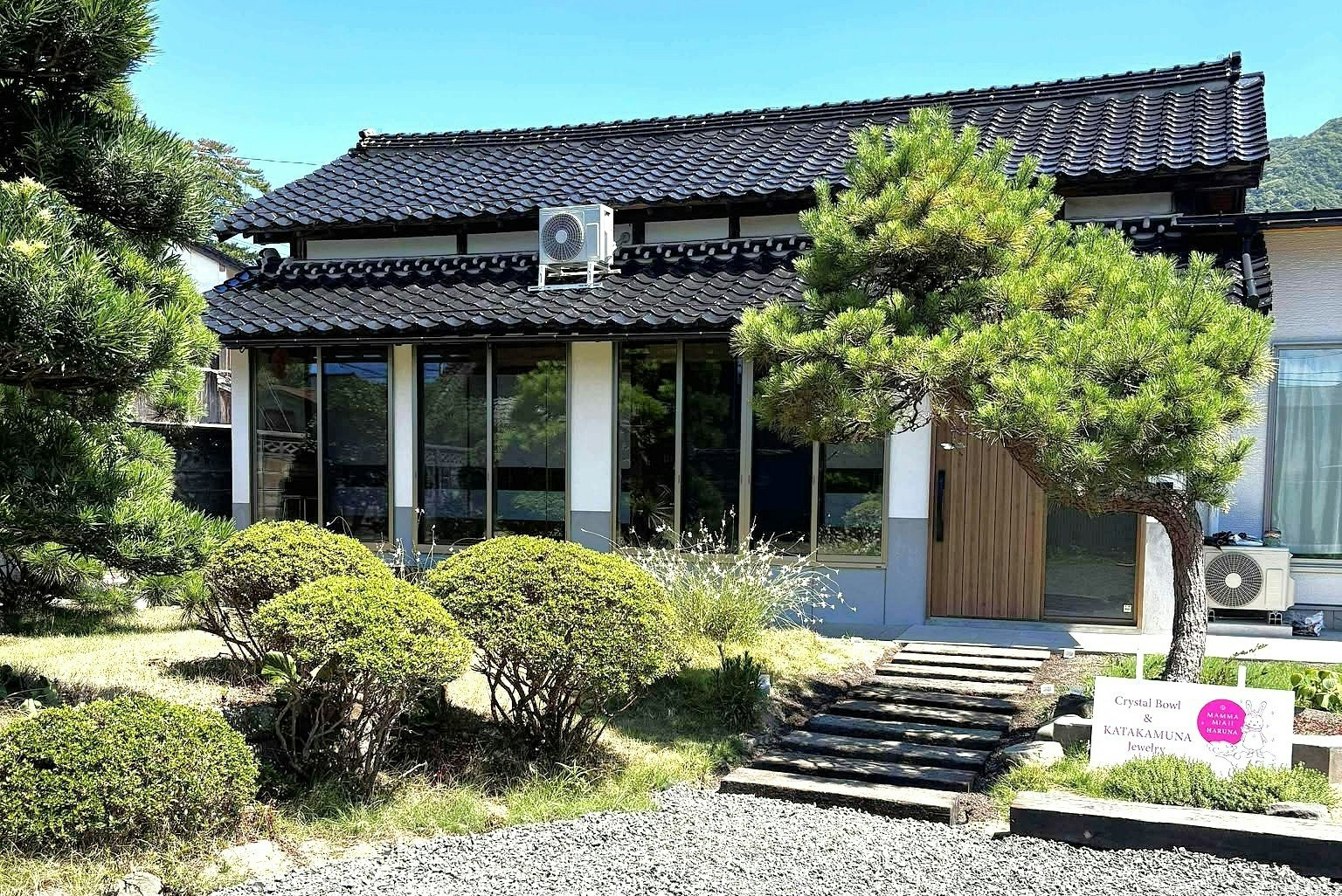 出雲大社へ徒歩約5分!古民家を再生した一日一組限定のゲストハウス