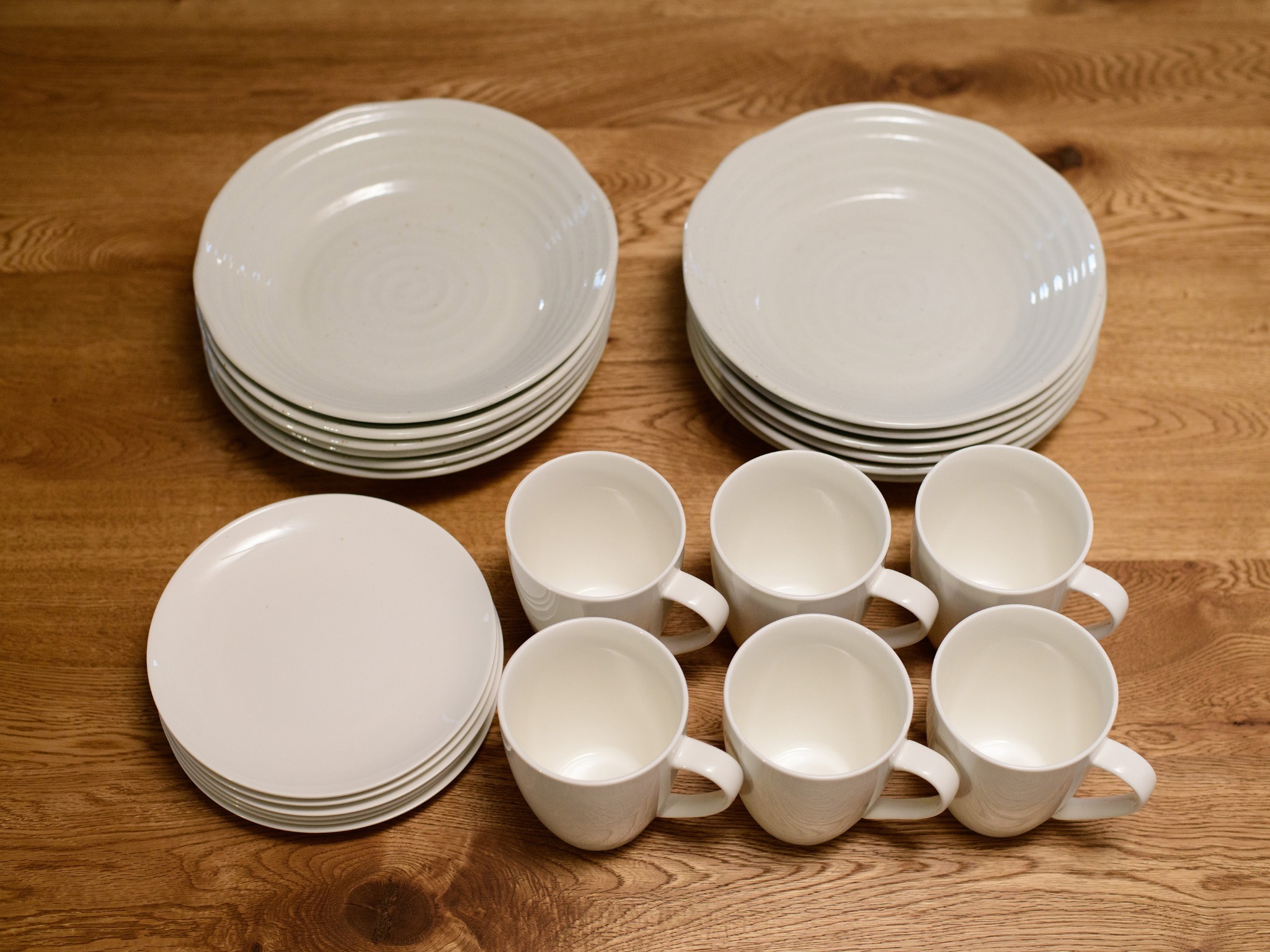 ・【キッチン】カップやお皿を複数ご用意していますので、グループでのご滞在も安心です