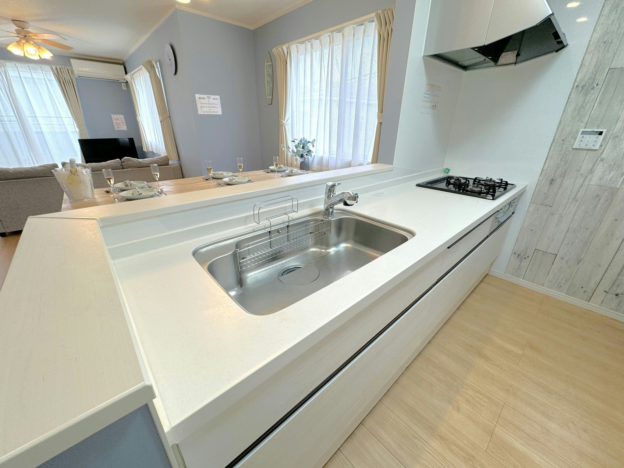 グランディオーソ沖縄ヴィラ恩納2F/4LDK/高速wifi/BBQ可能!