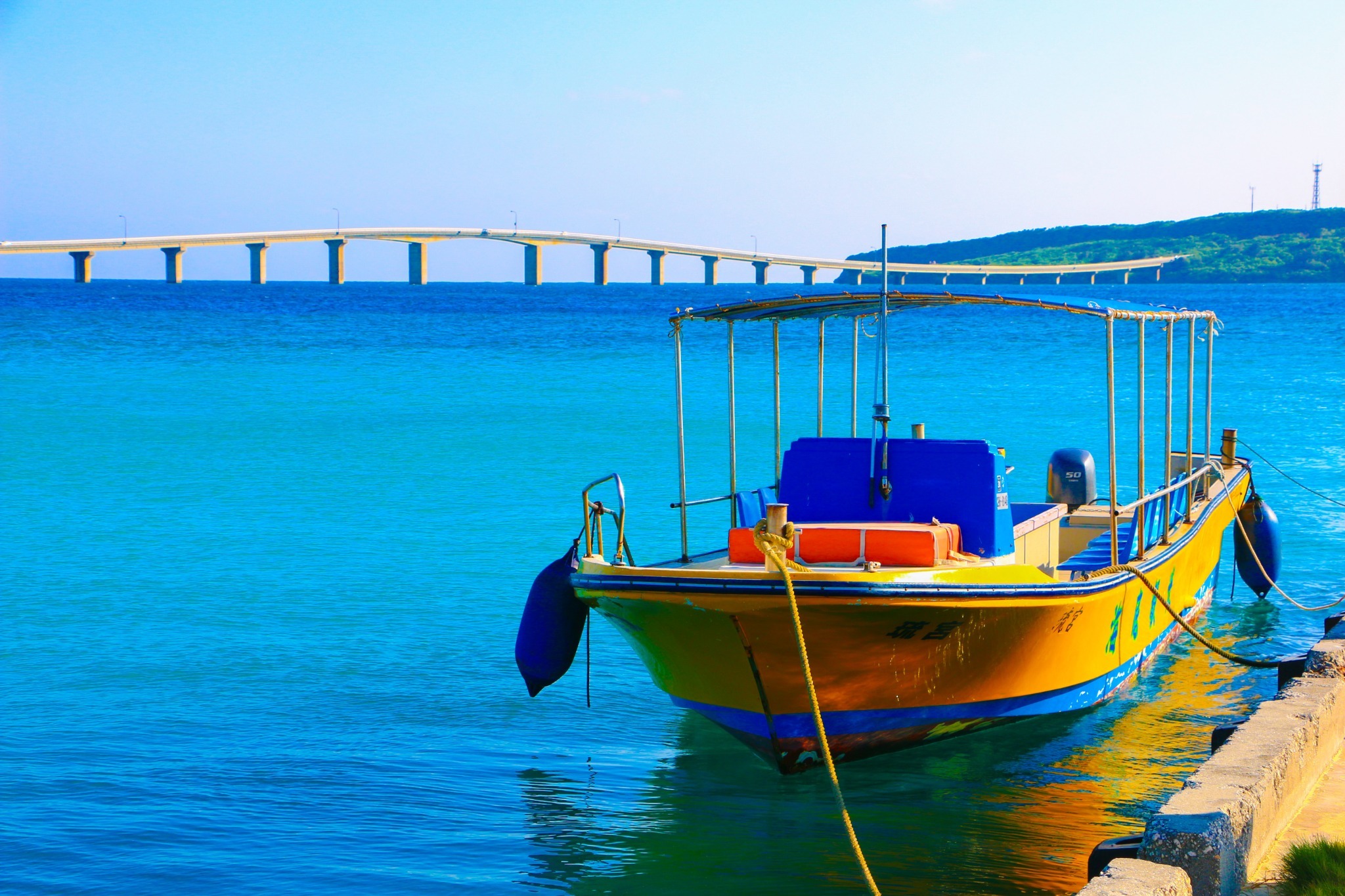 与那覇前浜ビーチからの来間大橋★