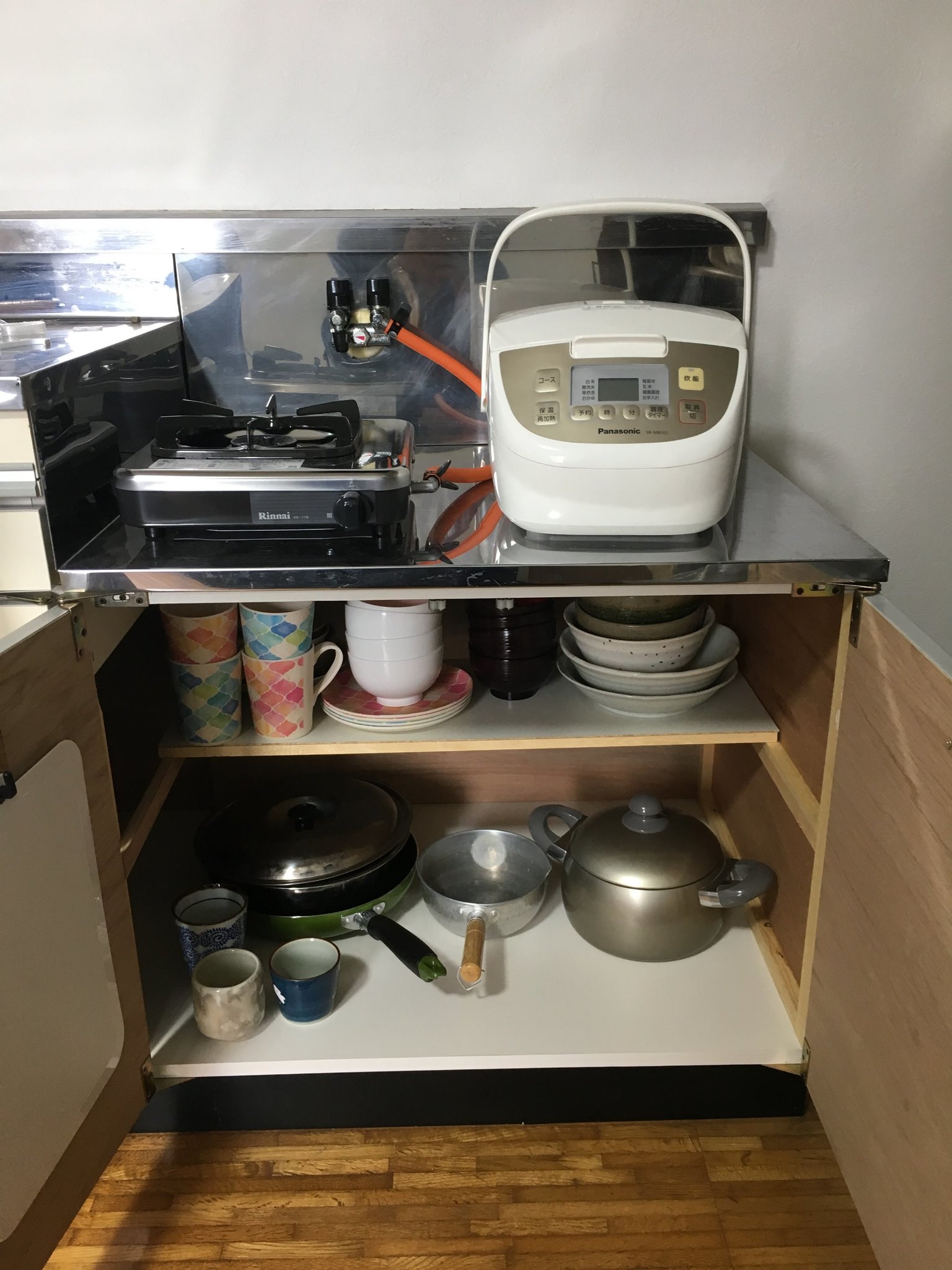 301号室 1部屋まるまる貸切りのコンドミニアムタイプホテルです