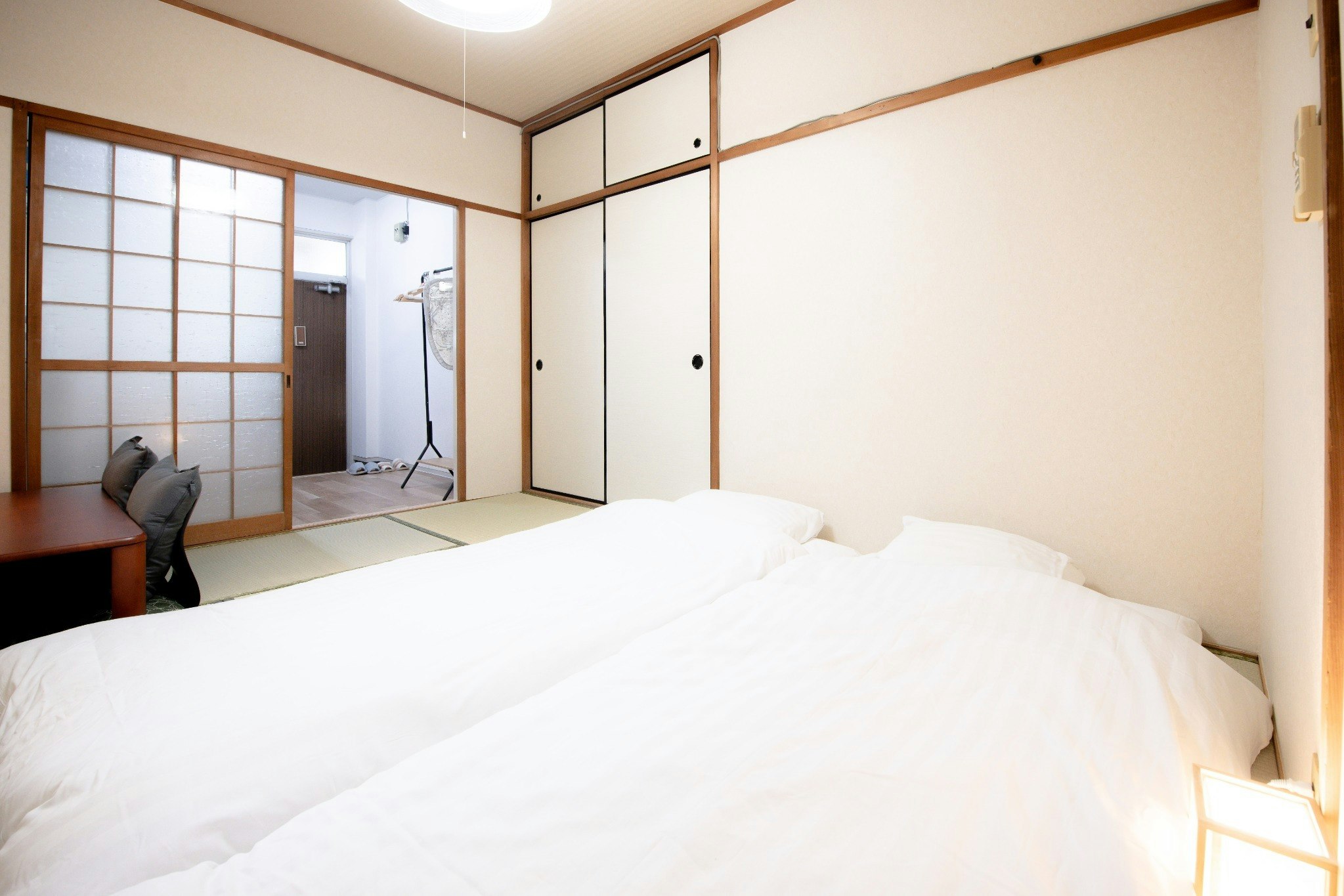 【優宿大阪105】商店街まで徒歩1分・梅田より2駅・京都まで乗り換えなし|和室|キッチン、WIF