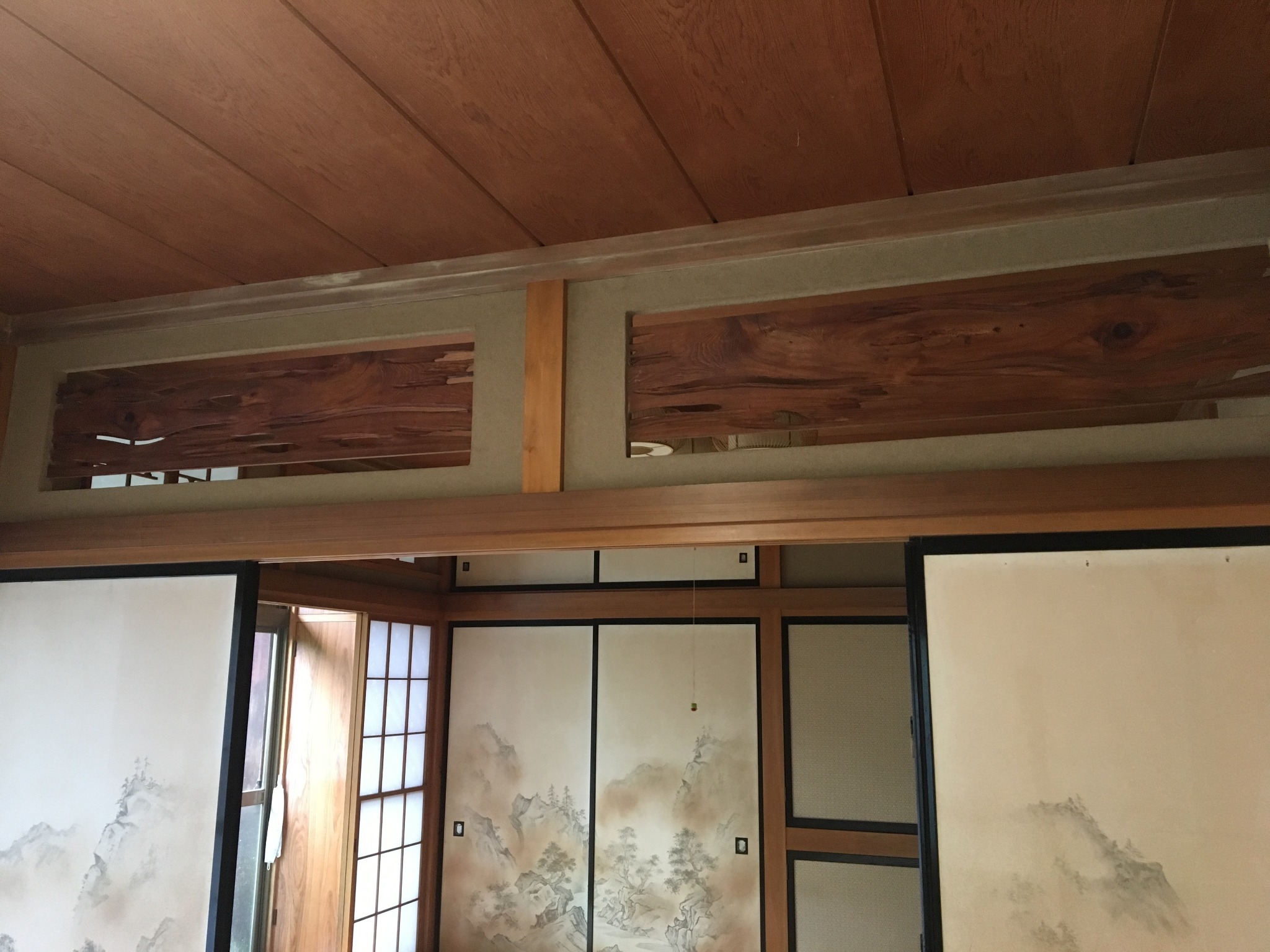 Beautiful Ranma made of wood.