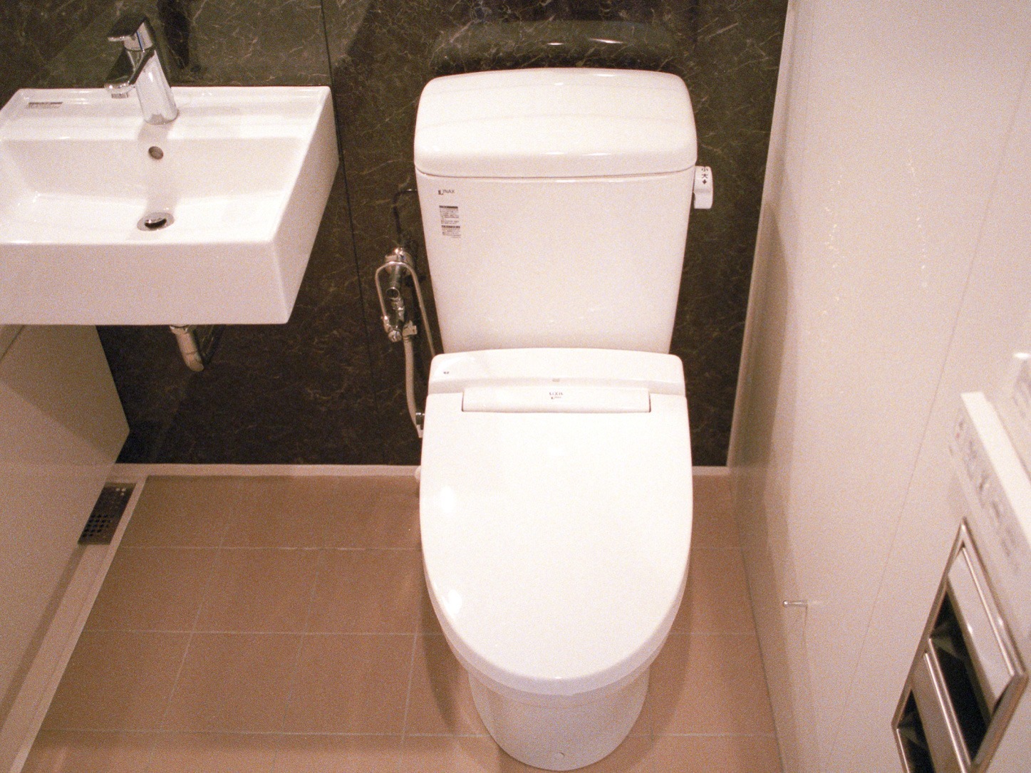 1B最大3名まで│出張に便利な品川エリア。大型ドンキも近くにあり便利です。