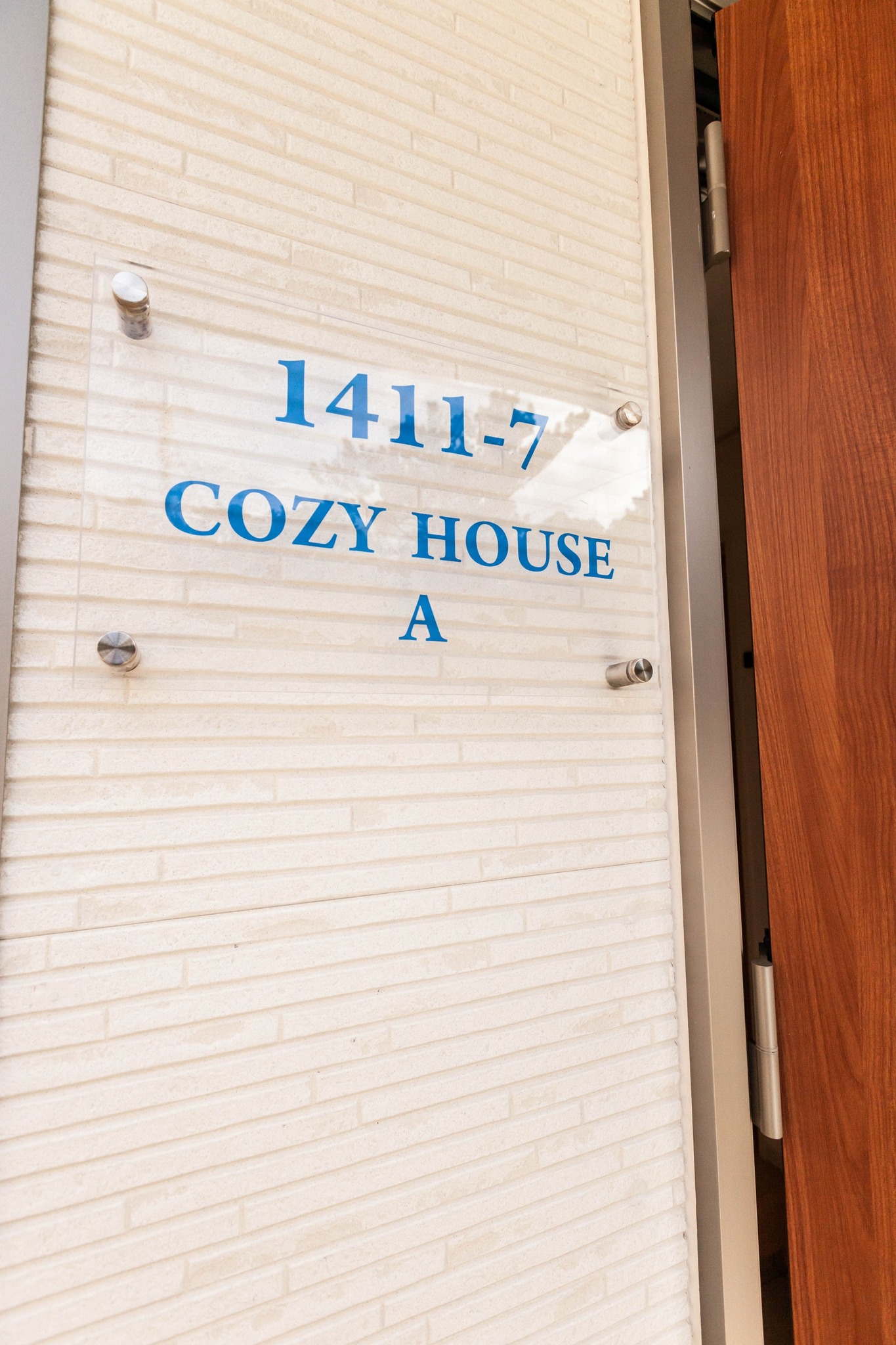 Cozy House A恩納民泊 1棟貸切の宿 4部屋 最大8名様