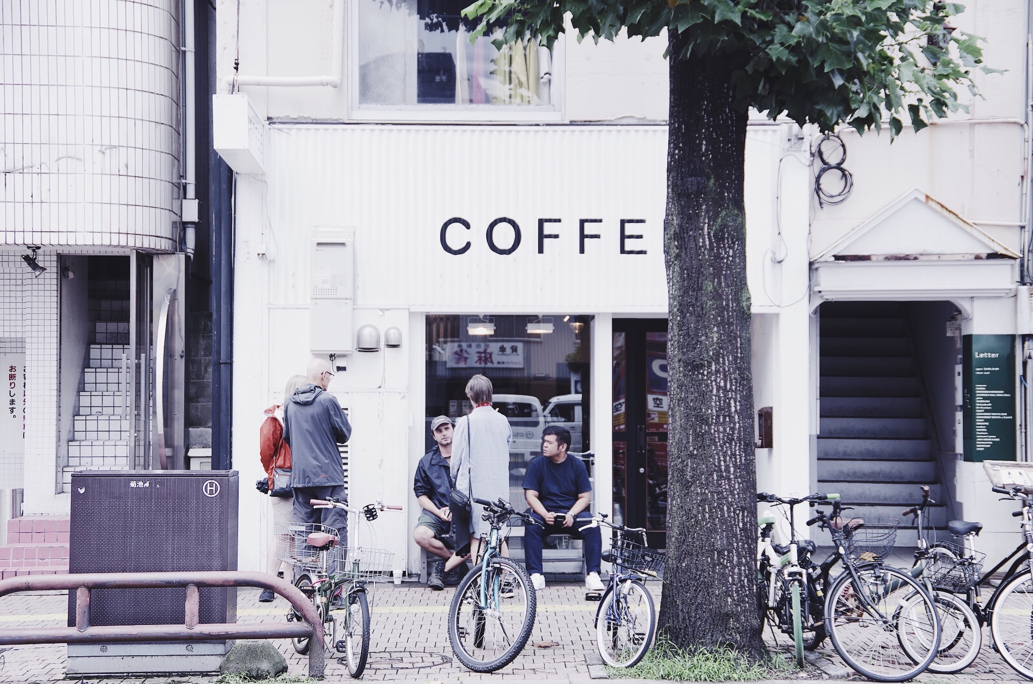 Cozy cafe called ”LIMA COFFEE” on the first floor. 