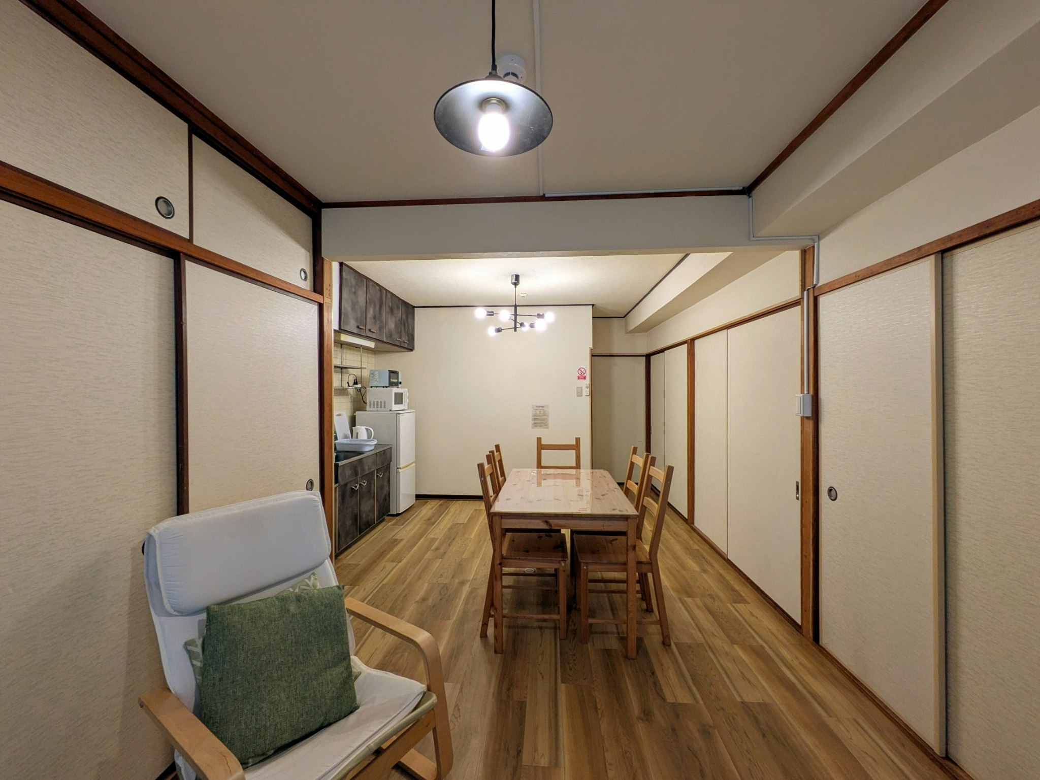 別府駅より徒歩3分!無料駐車場,無料温泉チケット,無料焙煎コーヒー!/C1