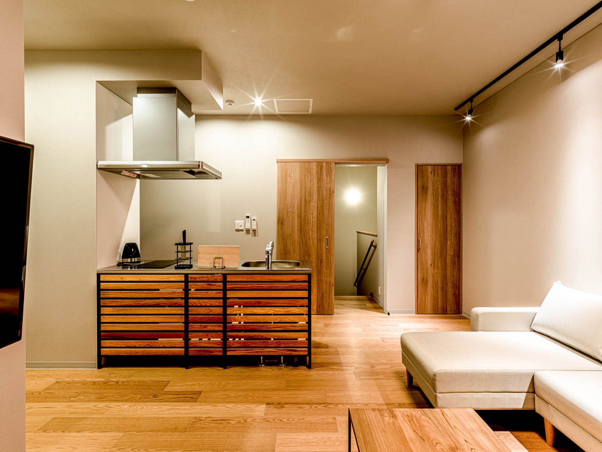 チェン部屋 KEIRIN HOTEL 10 by 温故知新 (SETOUCHI KEIRIN HOTEL 10 by