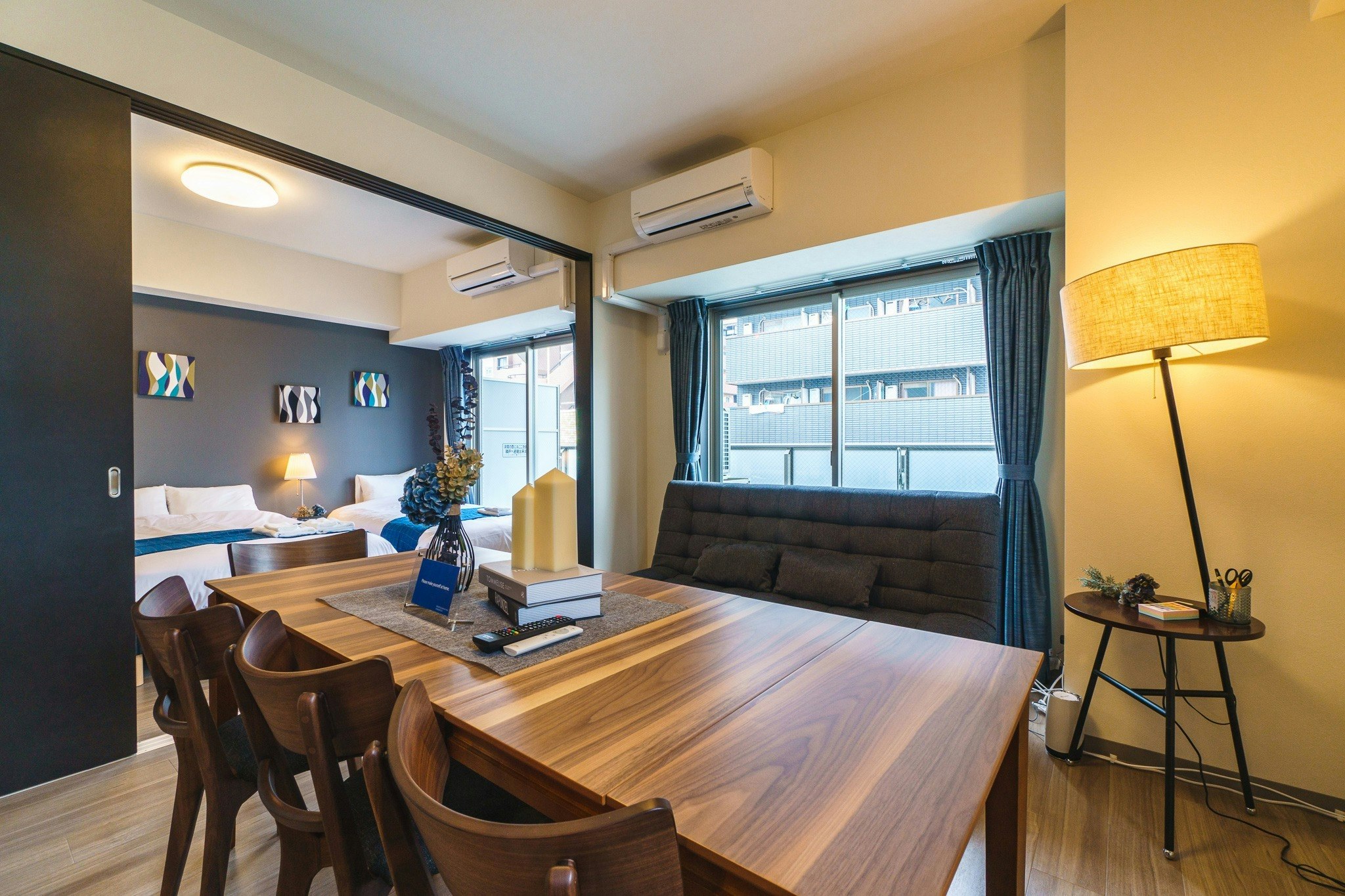 1DK(50m2/最大7名/セミダブルベッド2台,シングルベッド1台、セミダブルソファベッド2台)