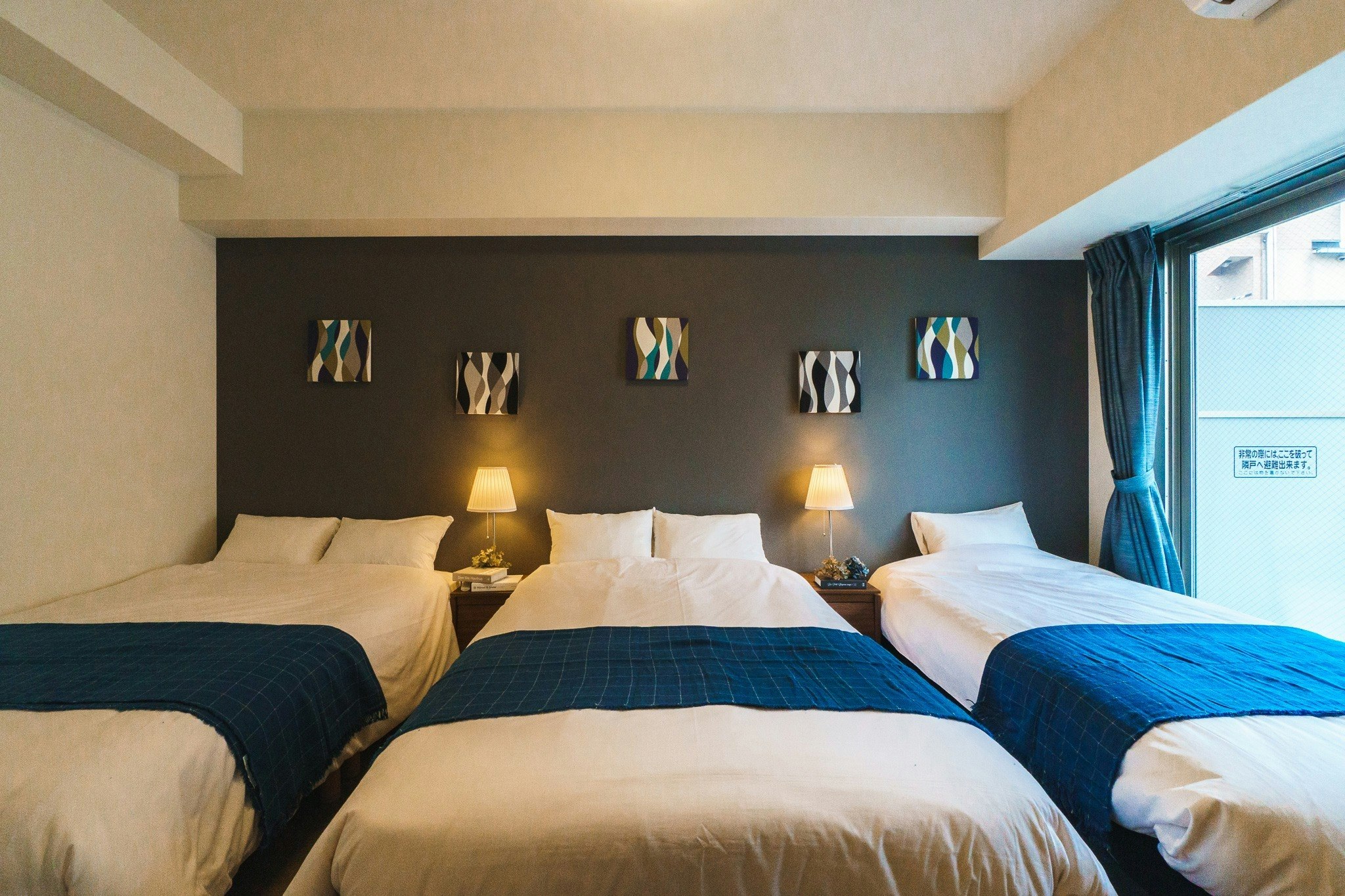 1DK(50m2/最大7名/セミダブルベッド2台,シングルベッド1台、セミダブルソファベッド2台)