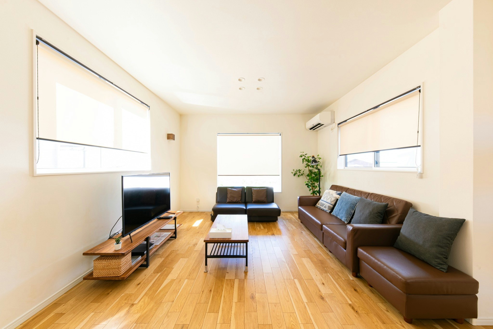 11棟貸し(最大7名)|屋上ジャグジーで極上体験|和室&広々LDKで快適ロングステイ