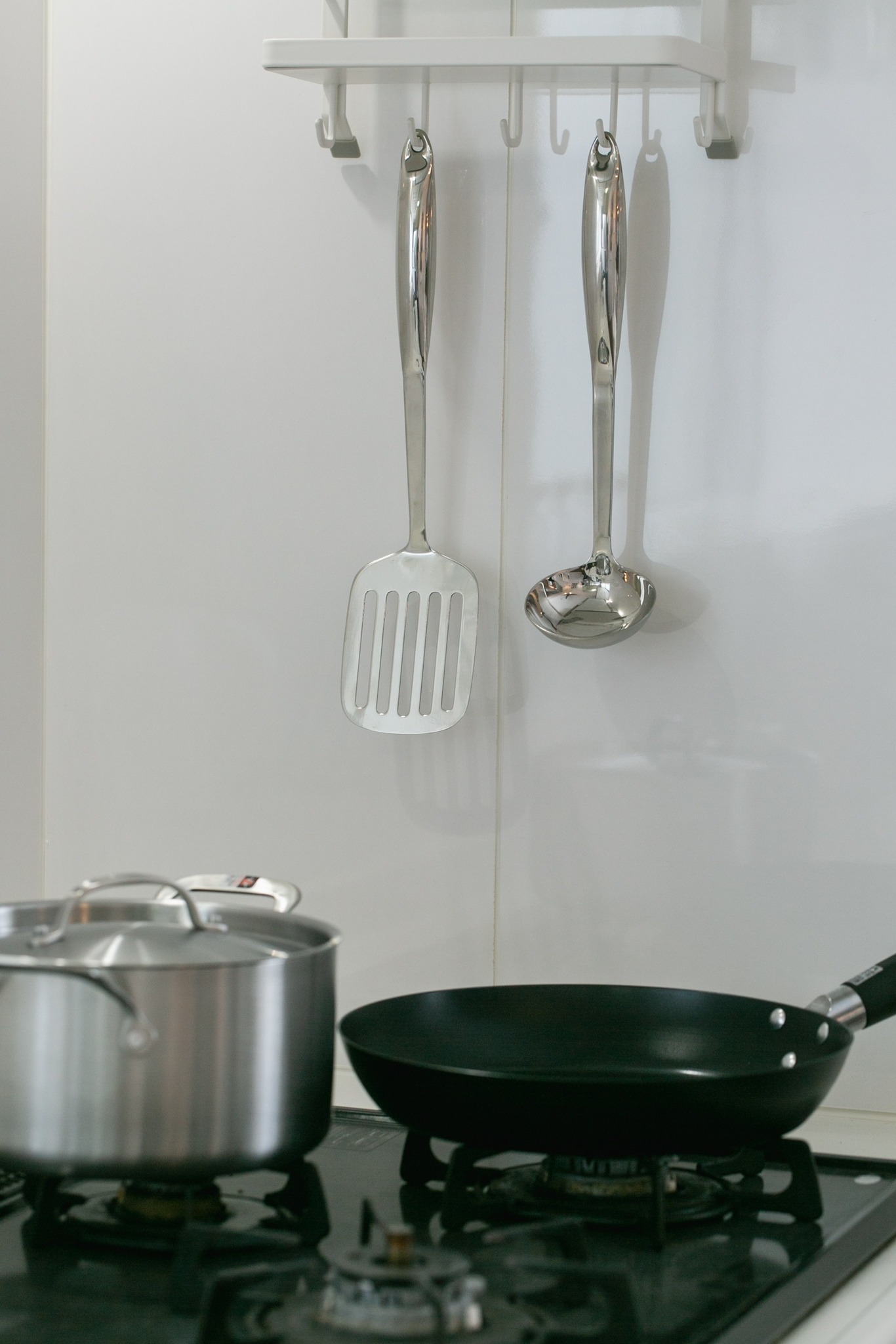 KITCHEN ITEM