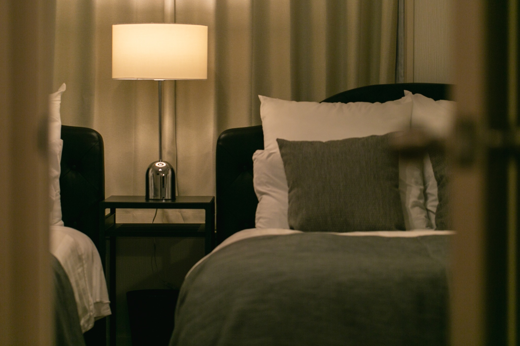 BED ROOM 1 (Double Bed×2)
