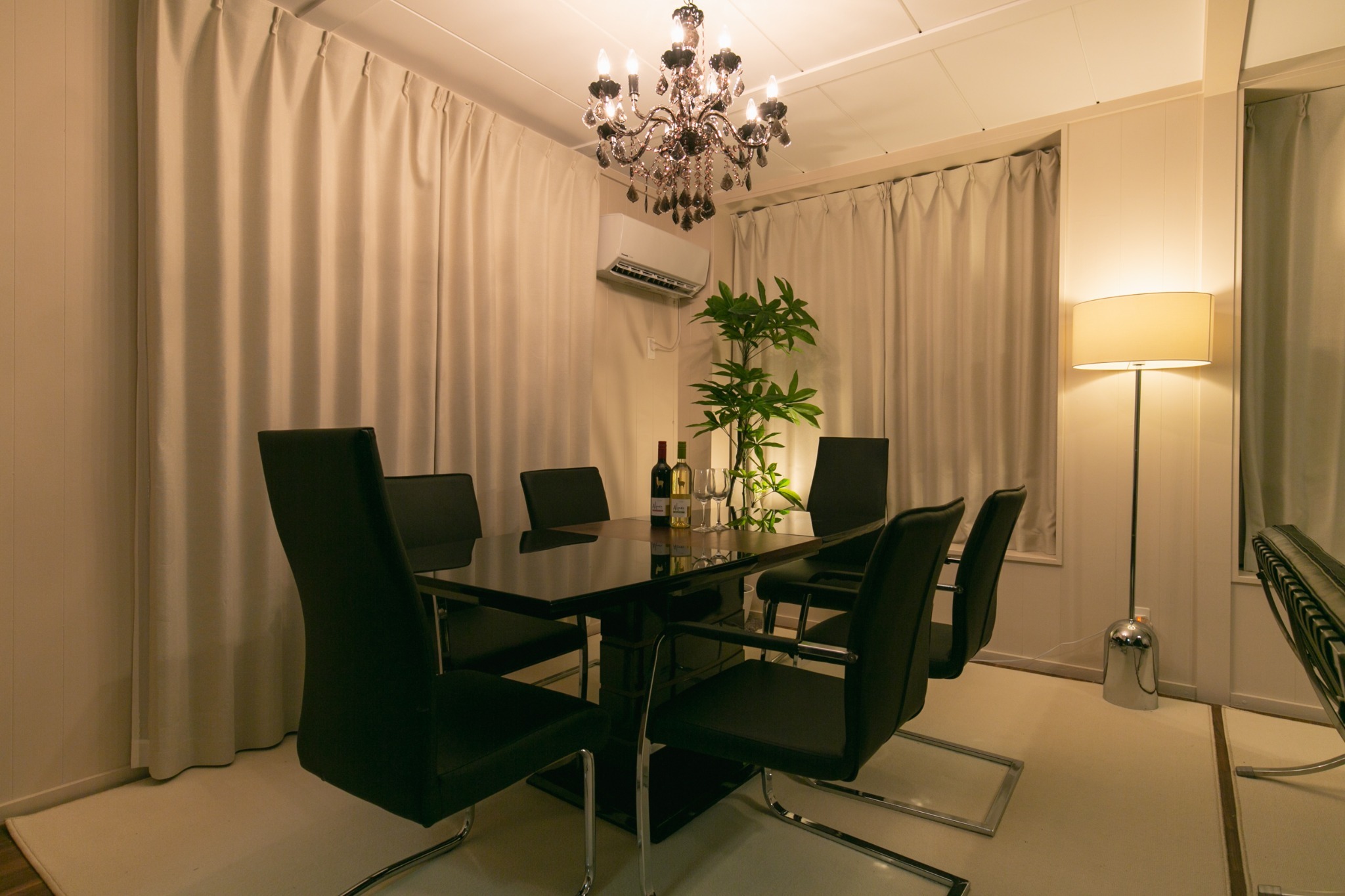 LIVING-DINING