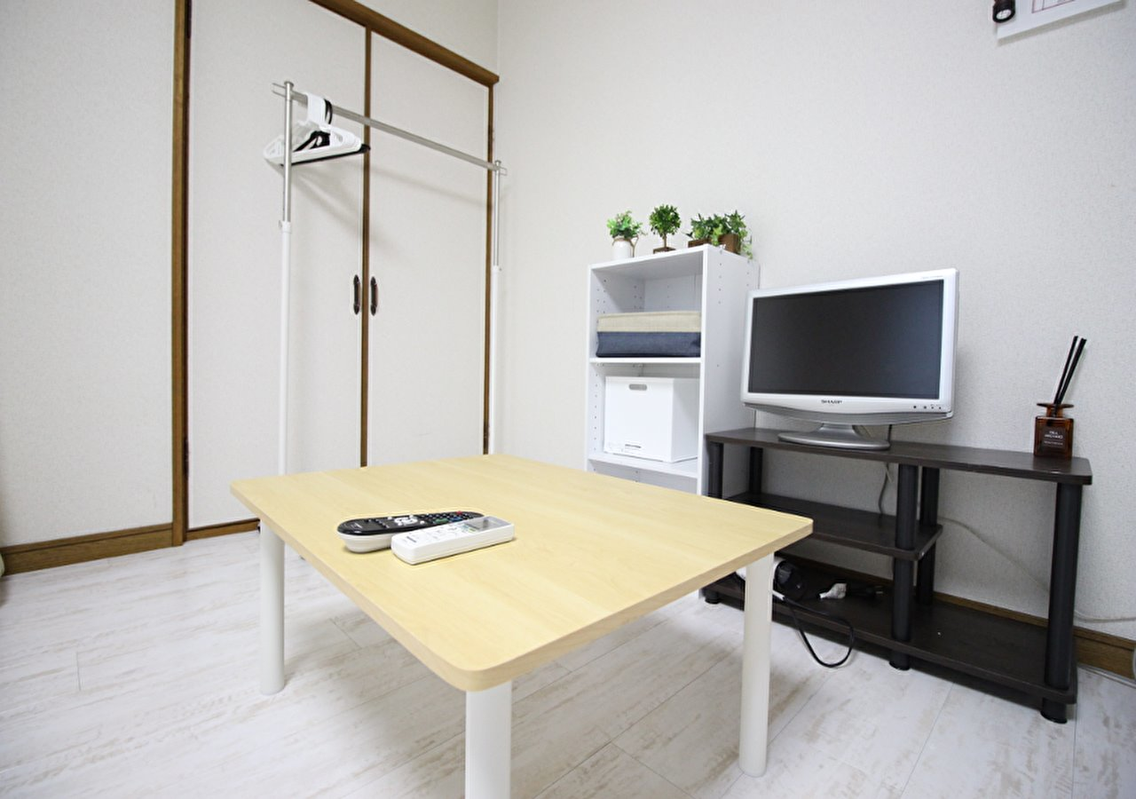 フレール七条202