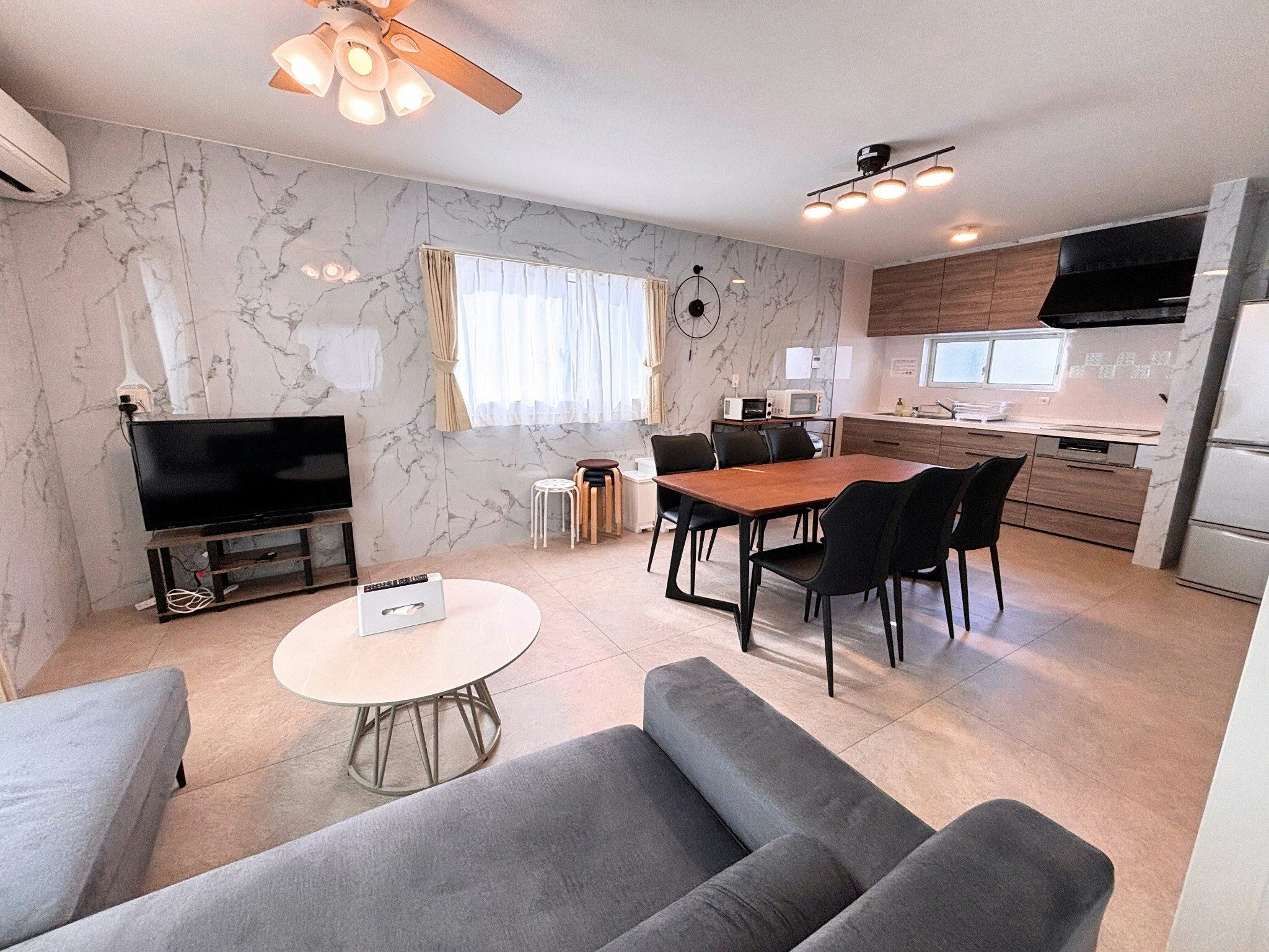 グランディオーソ沖縄ヴィラ恩納3A/青の洞窟至近/ビーチ目前/広々4LDK