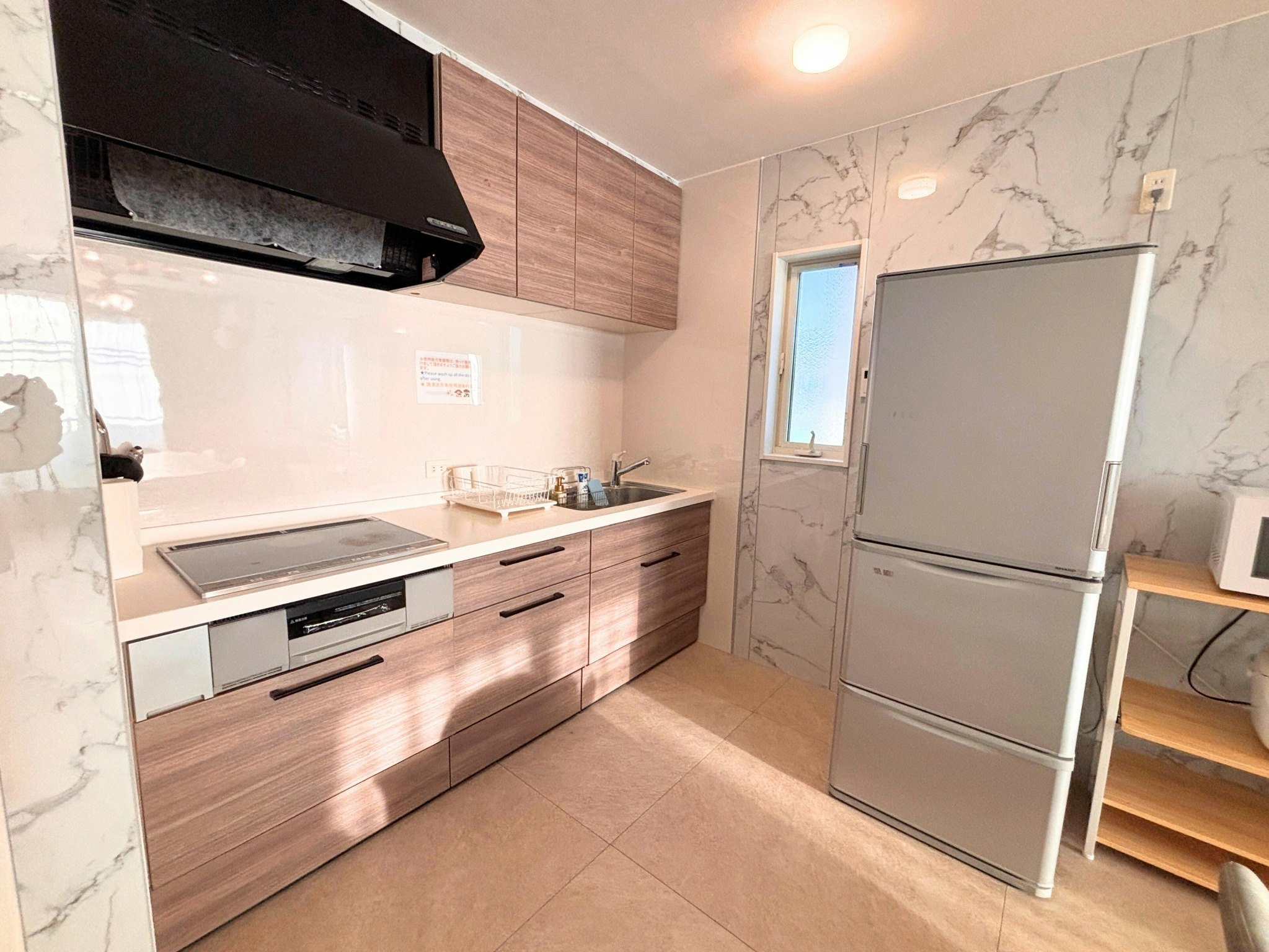 グランディオーソ沖縄ヴィラ恩納3F/青の洞窟至近/ビーチ目前/広々4LDK