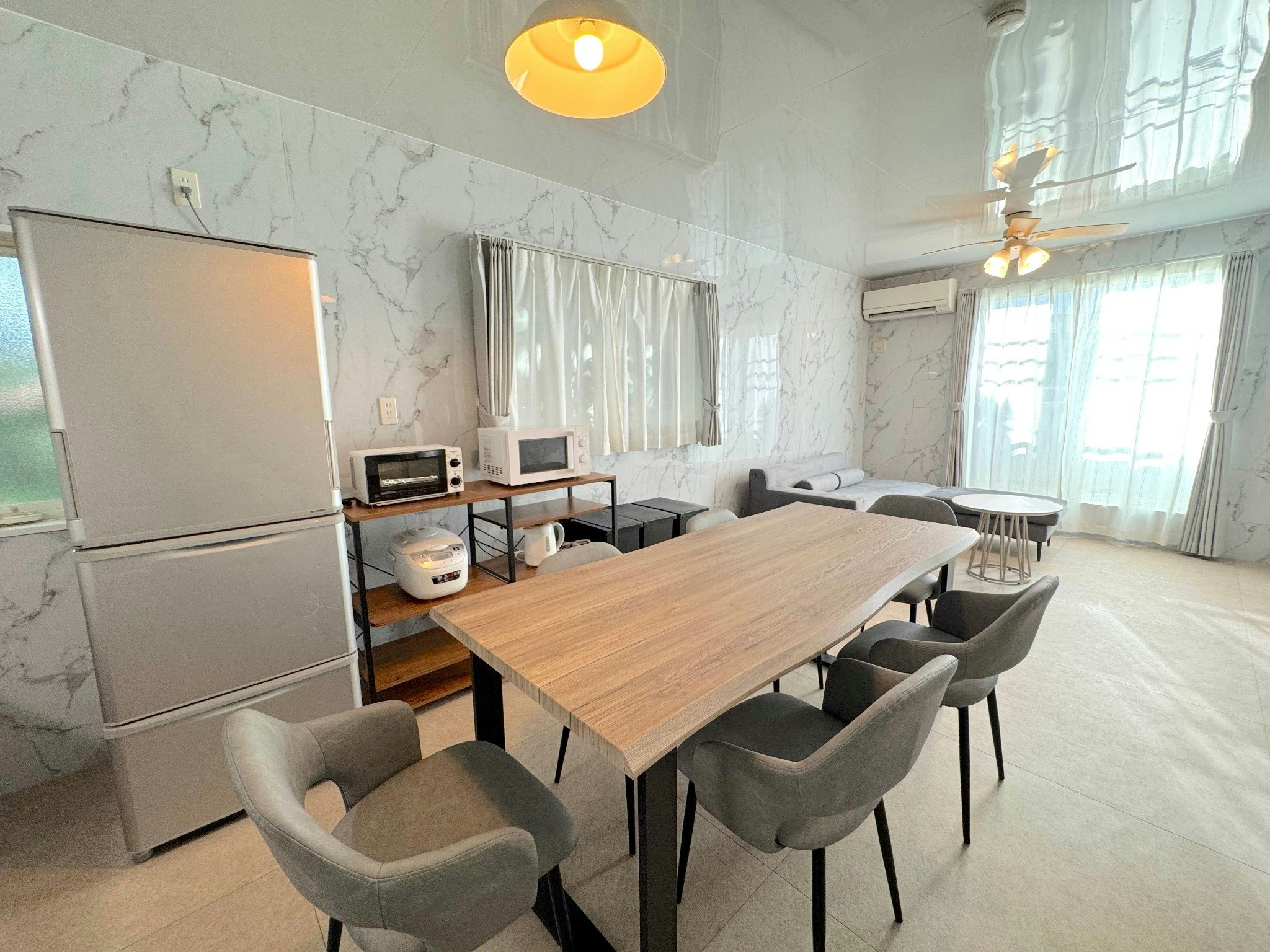 【2025年6月リニューアルオープン】沖縄ヴィラ恩納3D/青の洞窟至近/ビーチ目前/広々4LDK