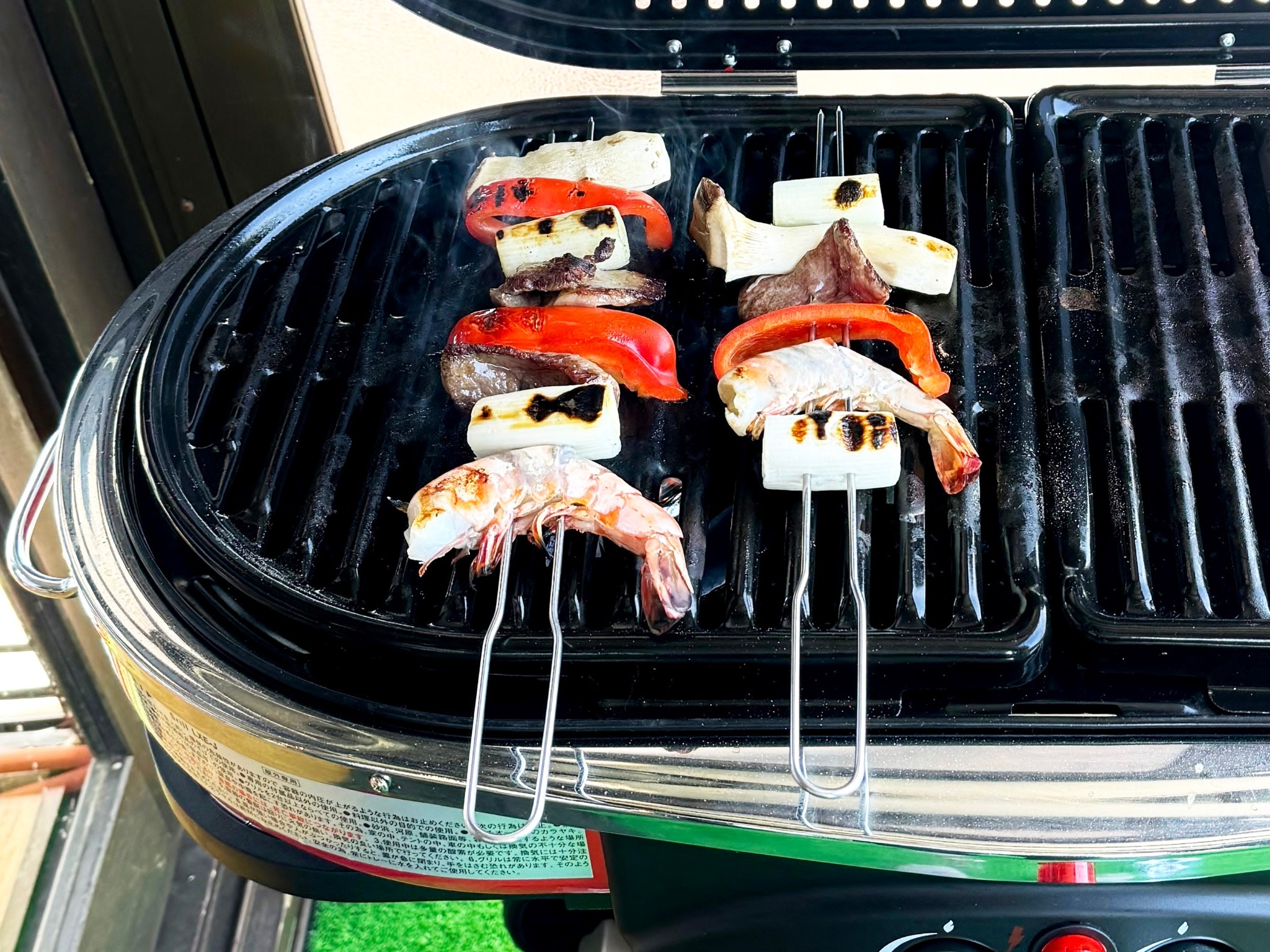 ・【BBQグリル】現地タブレットでのお申込みでご利用いただけるガス式BBQグリルを設置