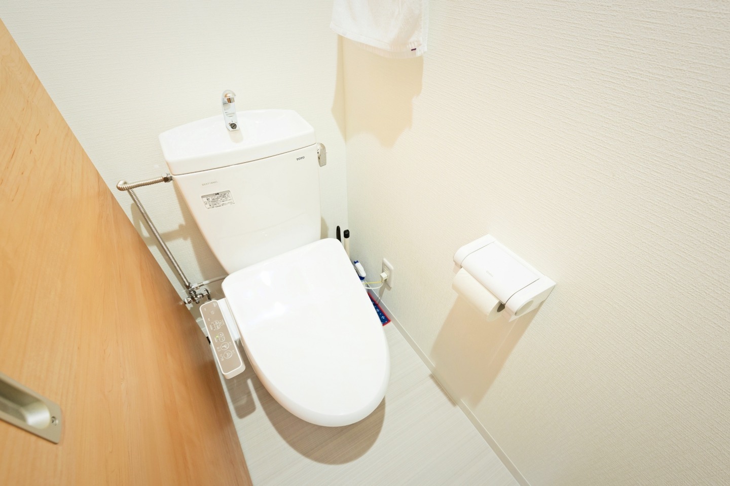 ウォシュレット付きトイレ☆