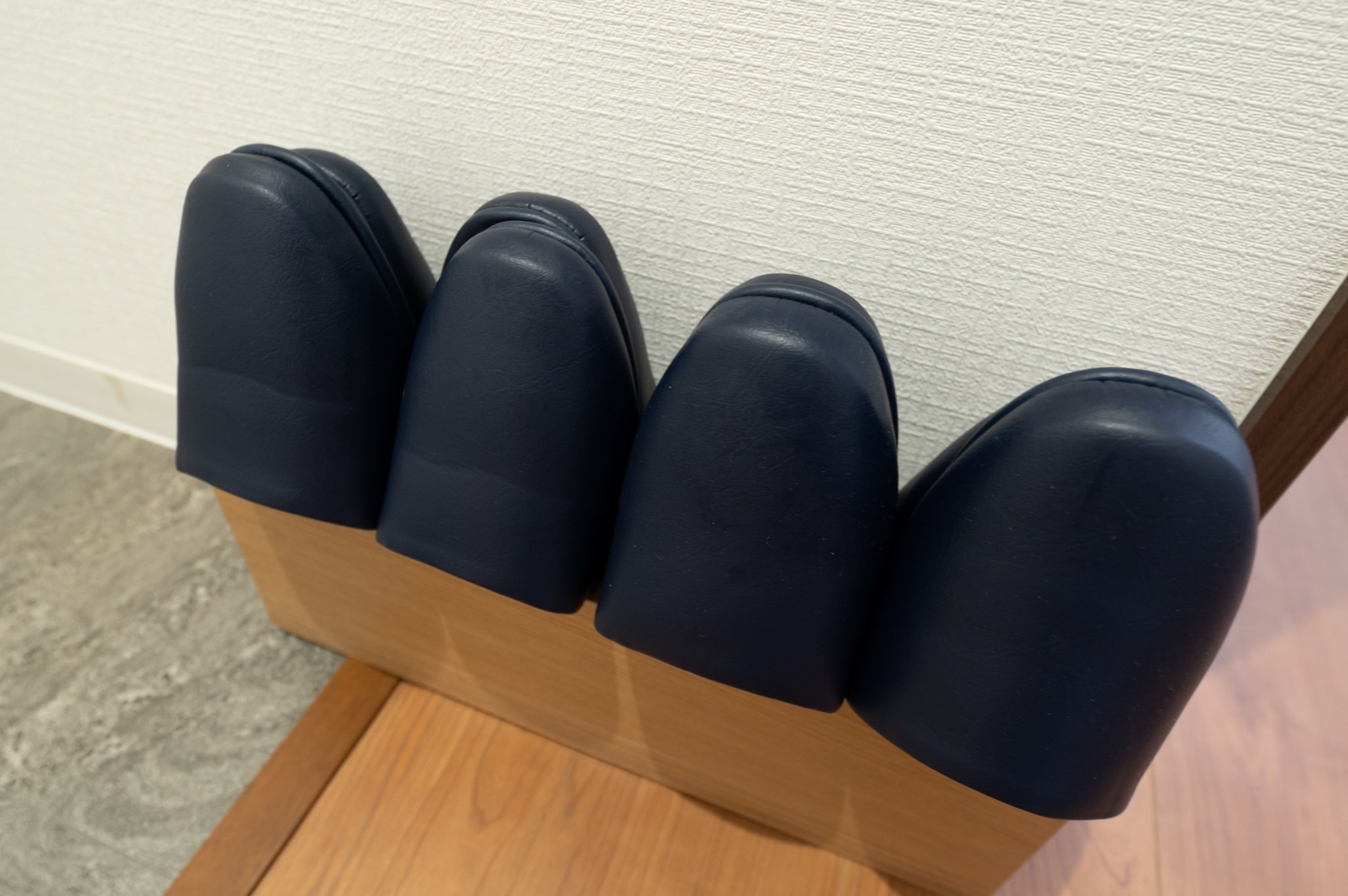 人数分のスリッパをご用意しております☆